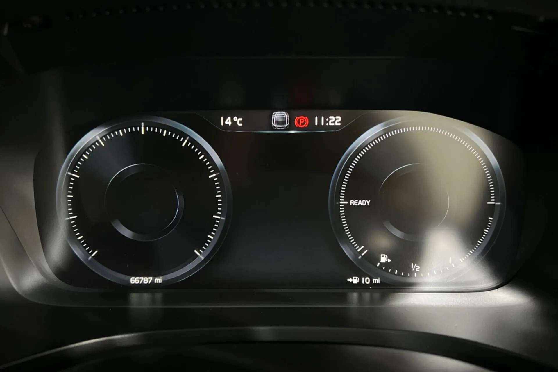 0 VOLVO V60 0 VOLVO V60