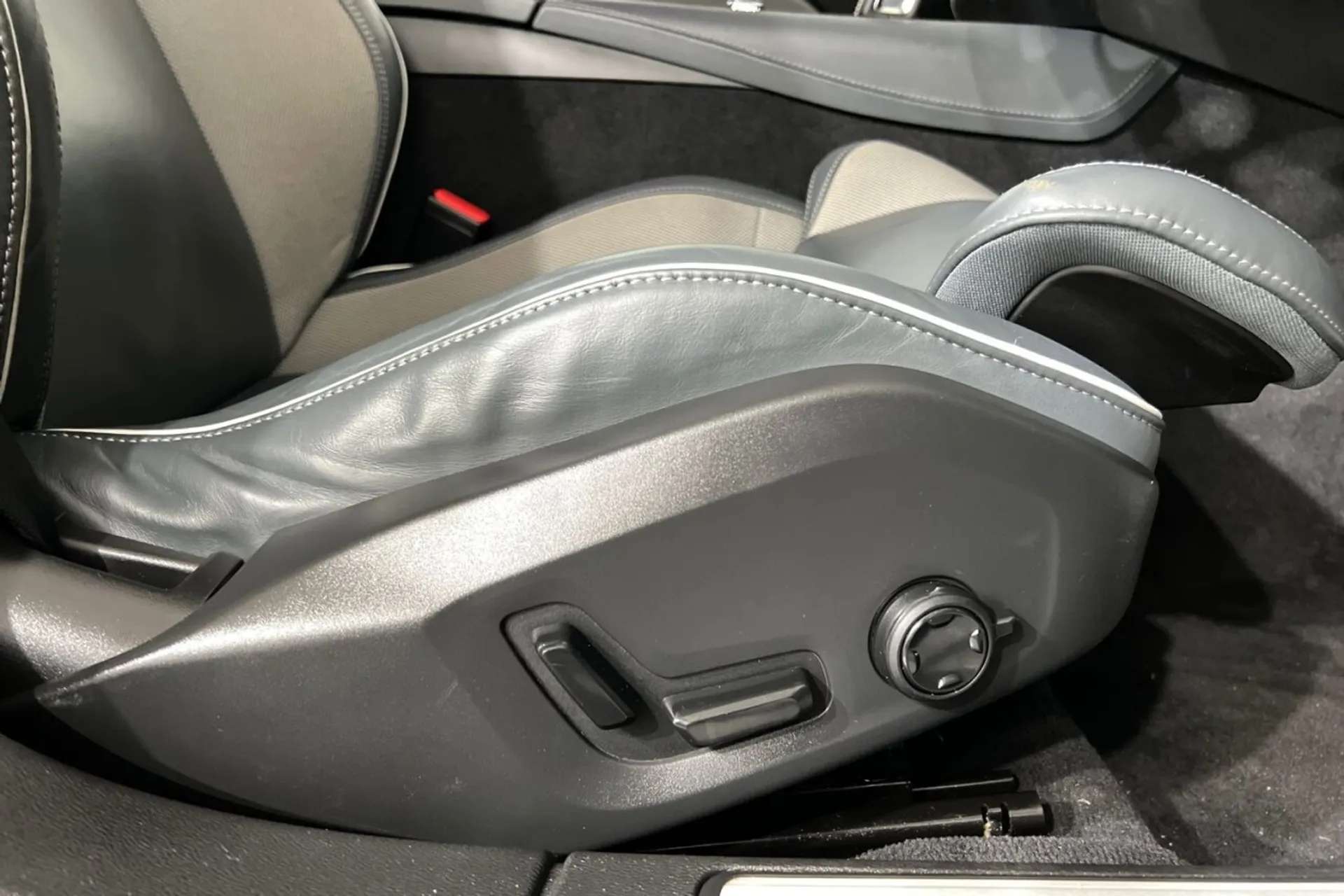 0 VOLVO V60 0 VOLVO V60