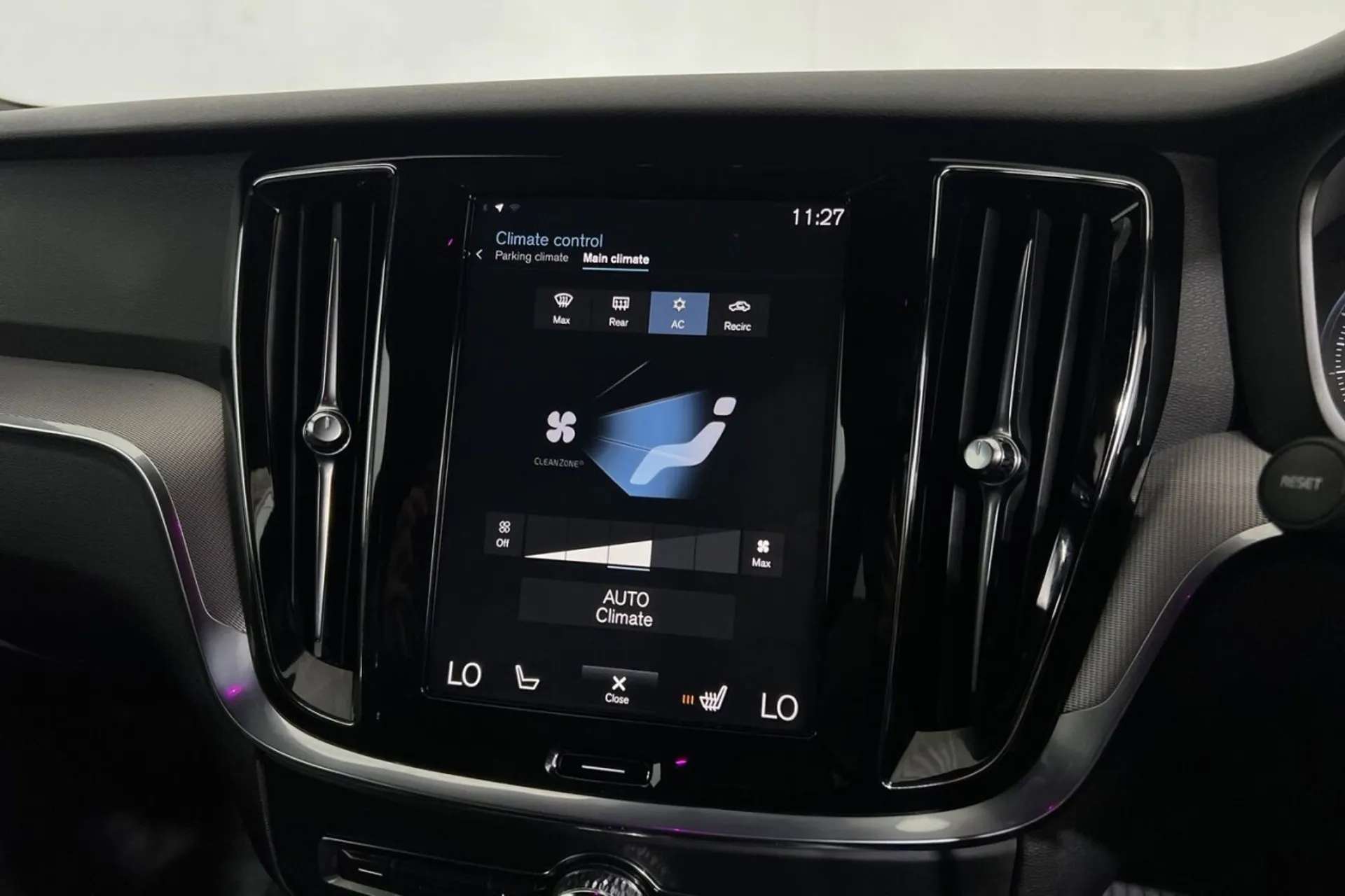 0 VOLVO V60 0 VOLVO V60