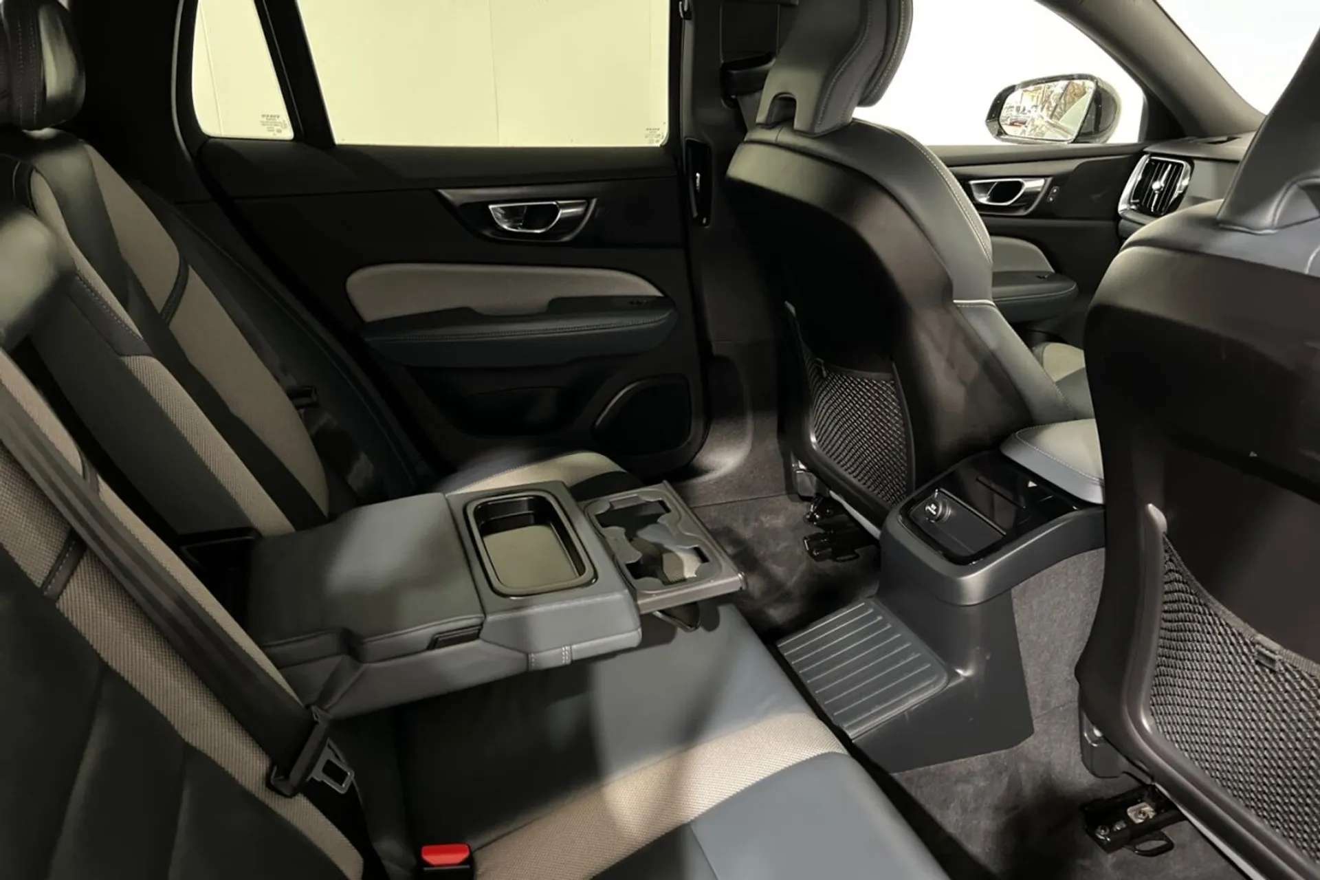 0 VOLVO V60 0 VOLVO V60