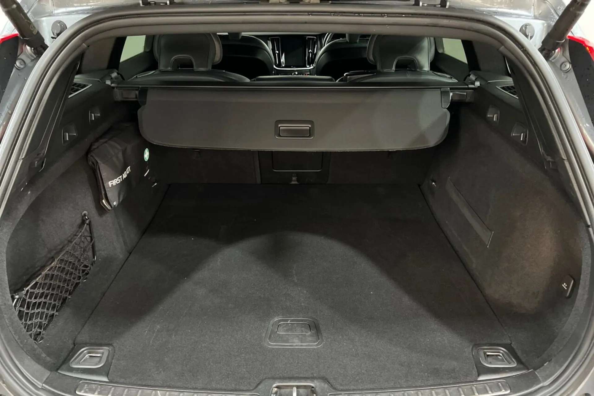 0 VOLVO V60 0 VOLVO V60