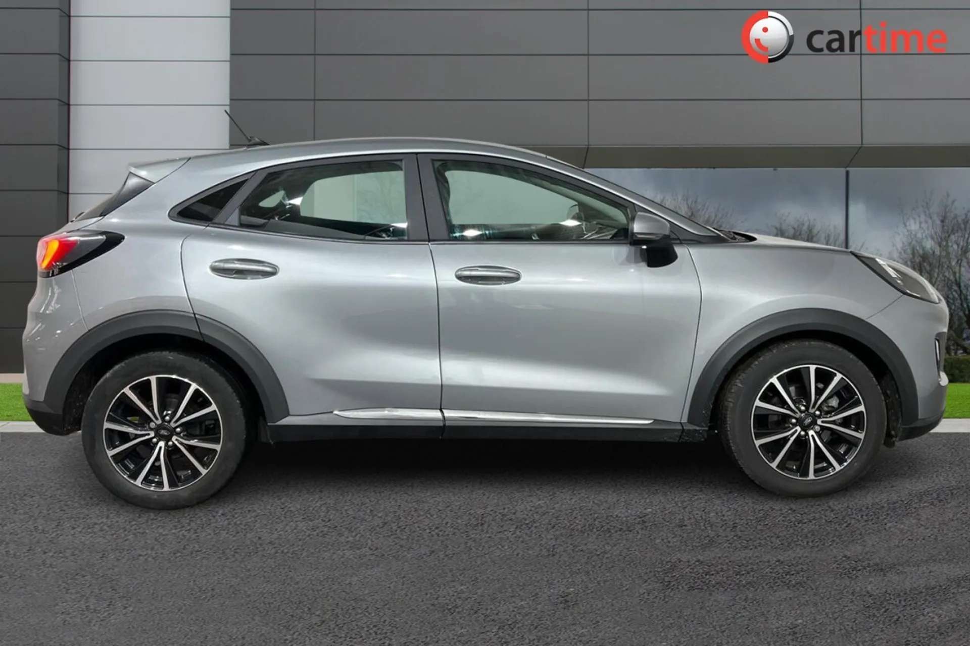 A 2023 FORD PUMA 1.0 TITANIUM MHEV 5d 124 BHP 8in Satellite Navigation, Apple CarPlay / Android Auto, Rear Park Sensors, DAB / Bluetooth, Air Conditioning Solar Silver A 2023 FORD PUMA 1.0 TITANIUM MHEV 5d 124 BHP 8in Satellite Navigation, Apple CarPlay / Android Auto, Rear Park Sensors, DAB / Bluetooth, Air Conditioning Solar Silver