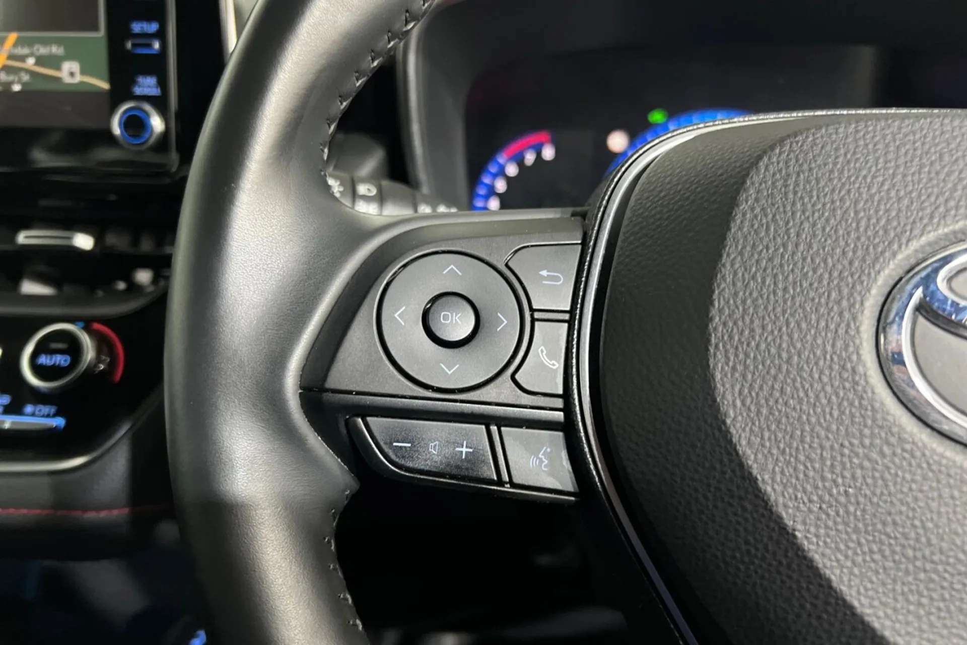 2020 TOYOTA COROLLA 2020 TOYOTA COROLLA