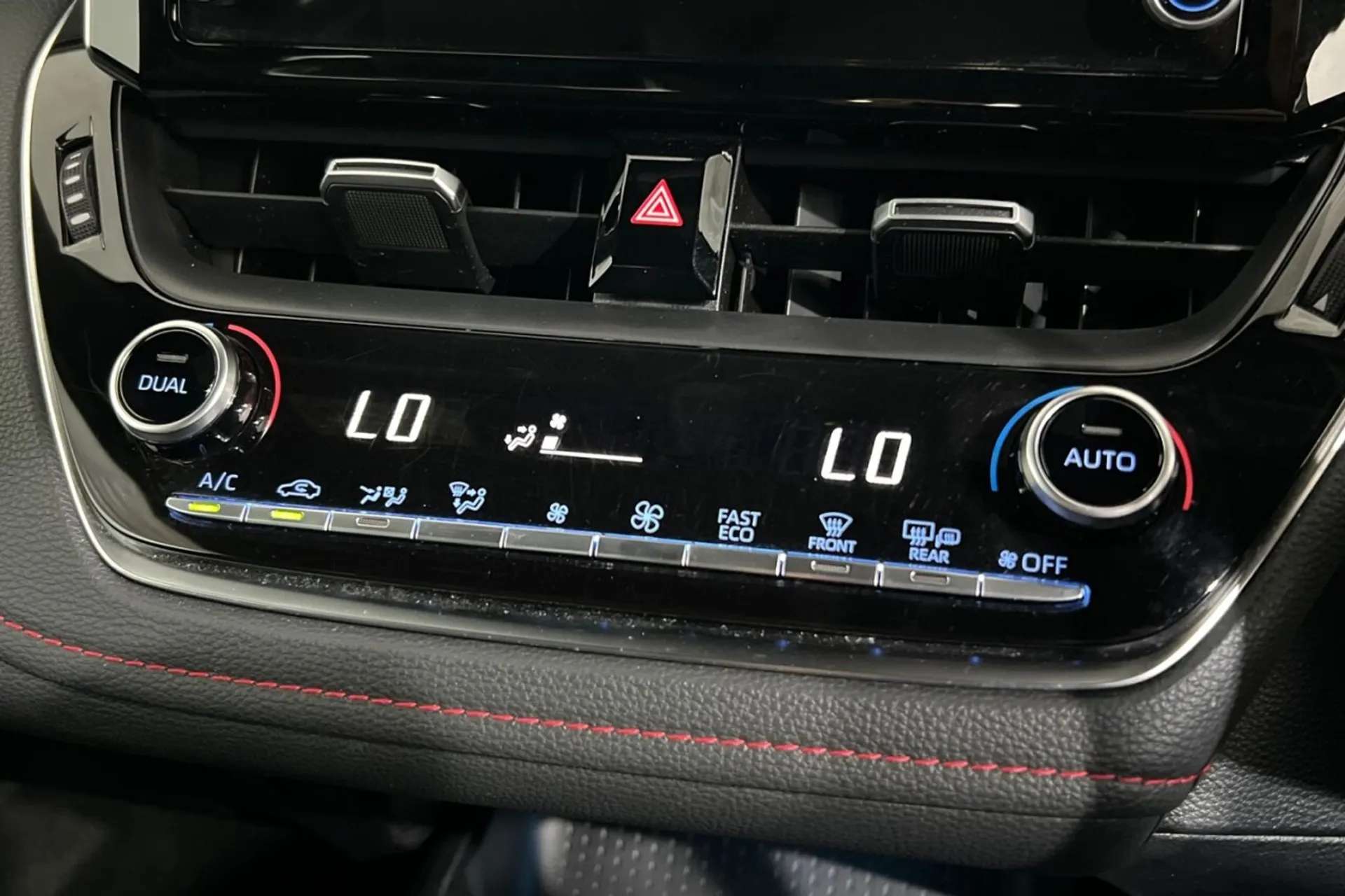 2020 TOYOTA COROLLA 2020 TOYOTA COROLLA