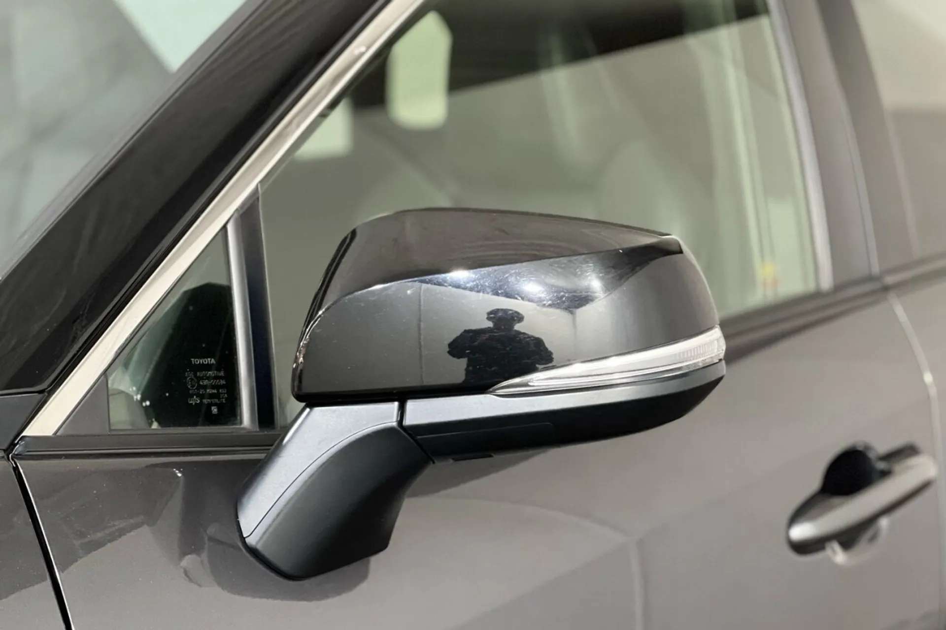 2020 TOYOTA RAV4 2020 TOYOTA RAV4