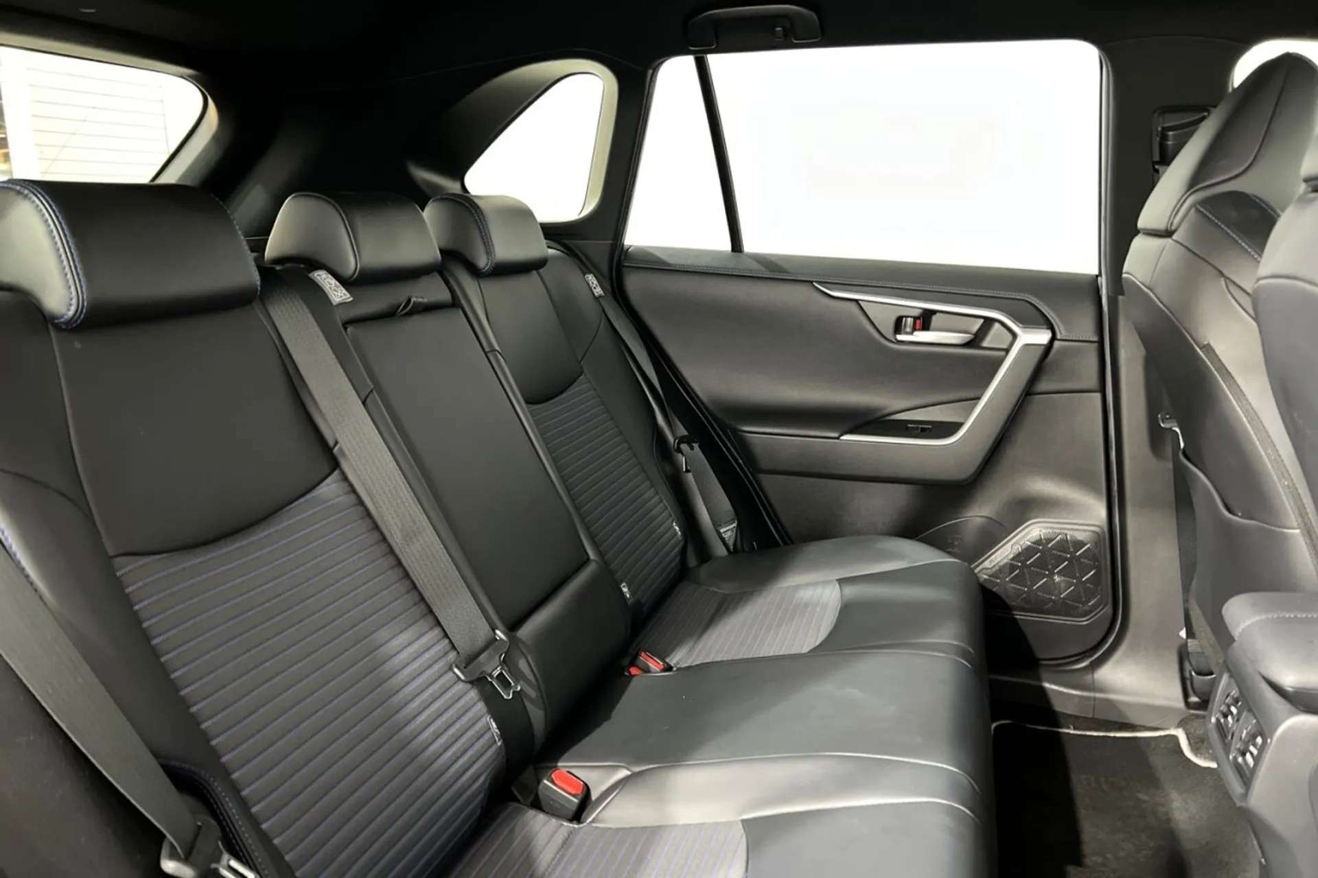 2020 TOYOTA RAV4 2020 TOYOTA RAV4