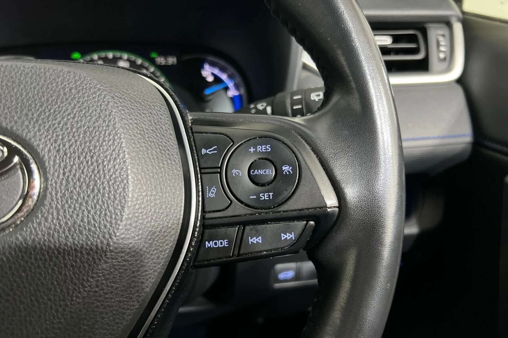 2020 TOYOTA RAV4 2020 TOYOTA RAV4