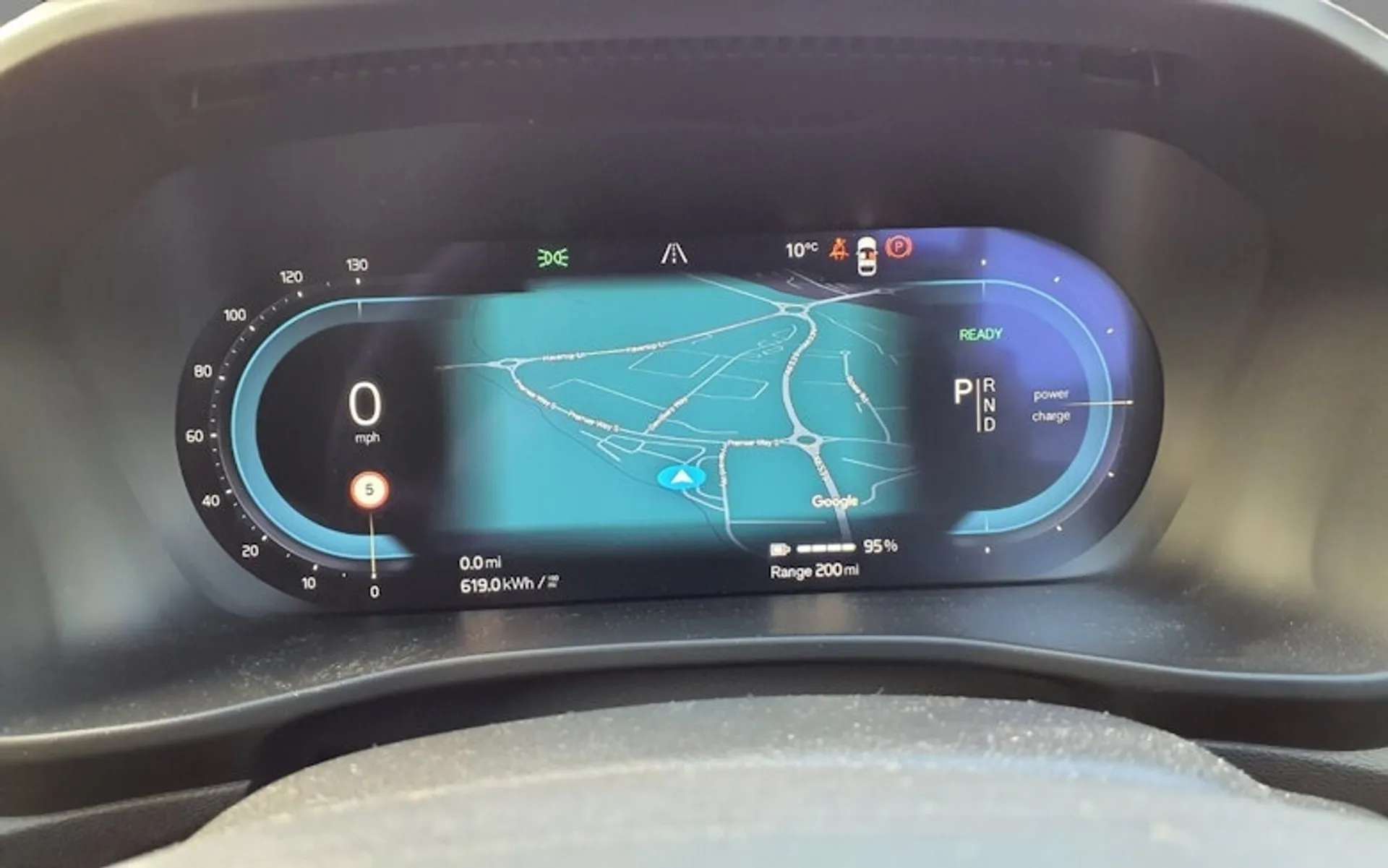 2022 VOLVO XC40 2022 VOLVO XC40