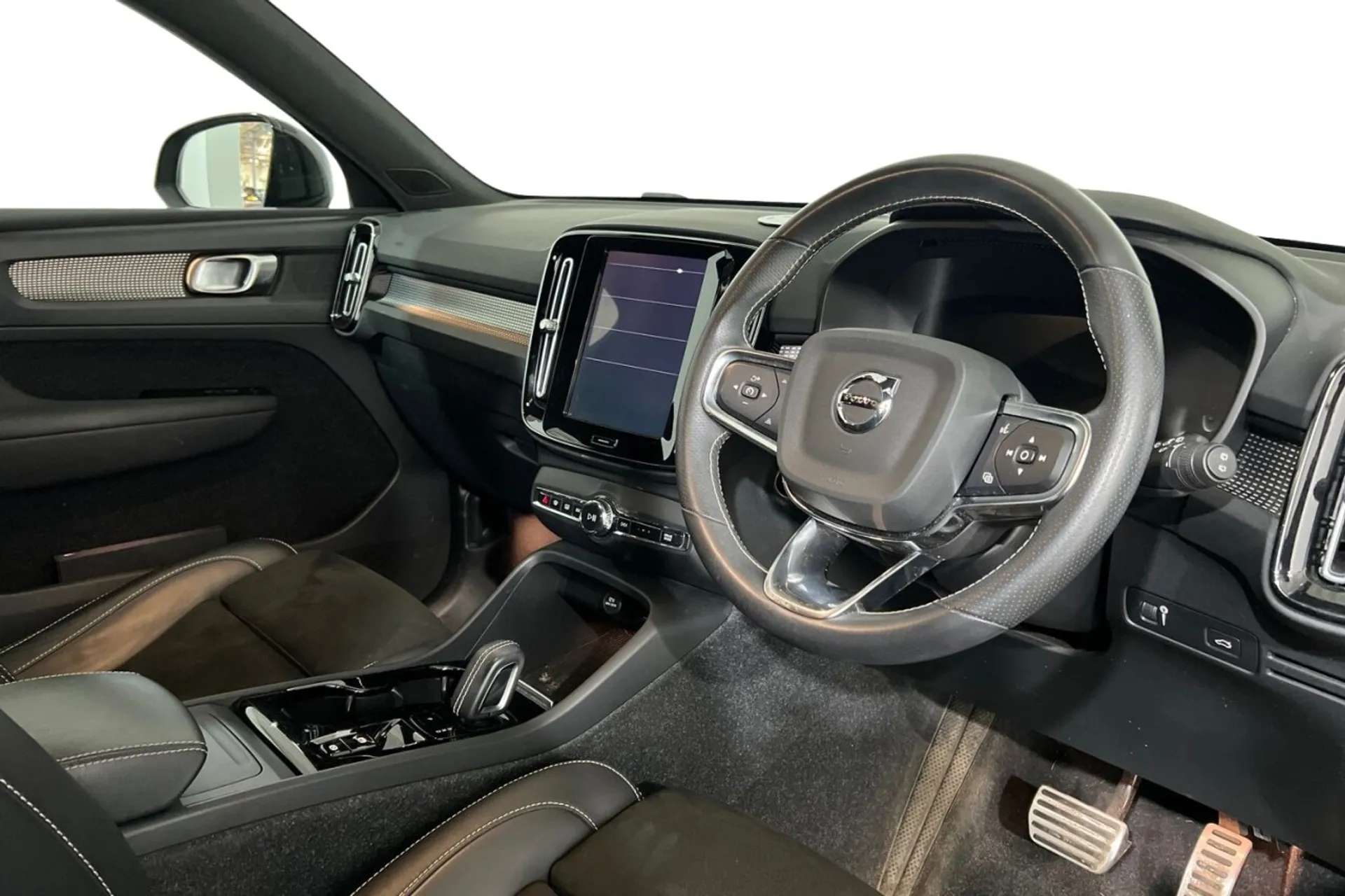 2021 VOLVO XC40 2021 VOLVO XC40