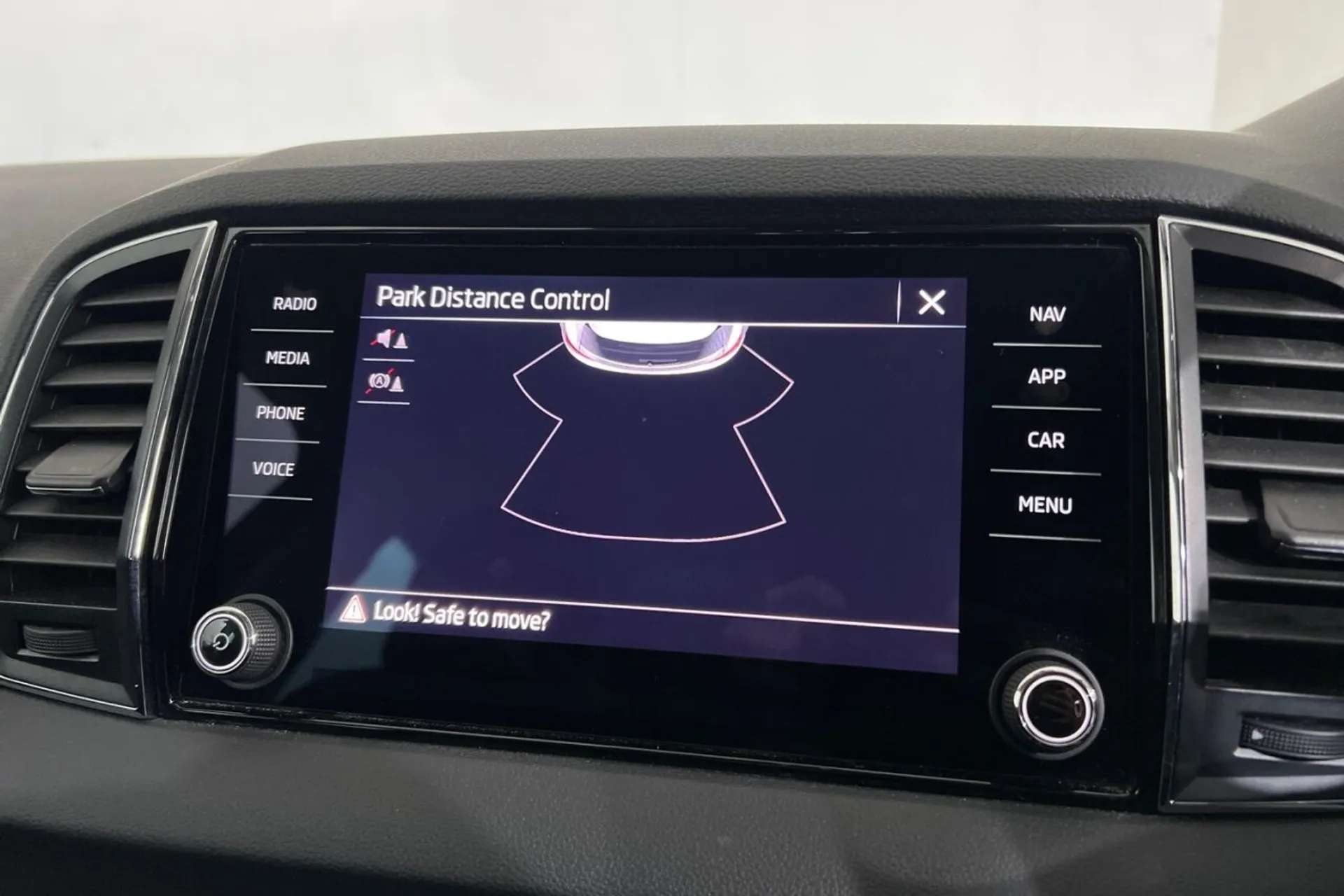 2022 SKODA KAROQ 2022 SKODA KAROQ