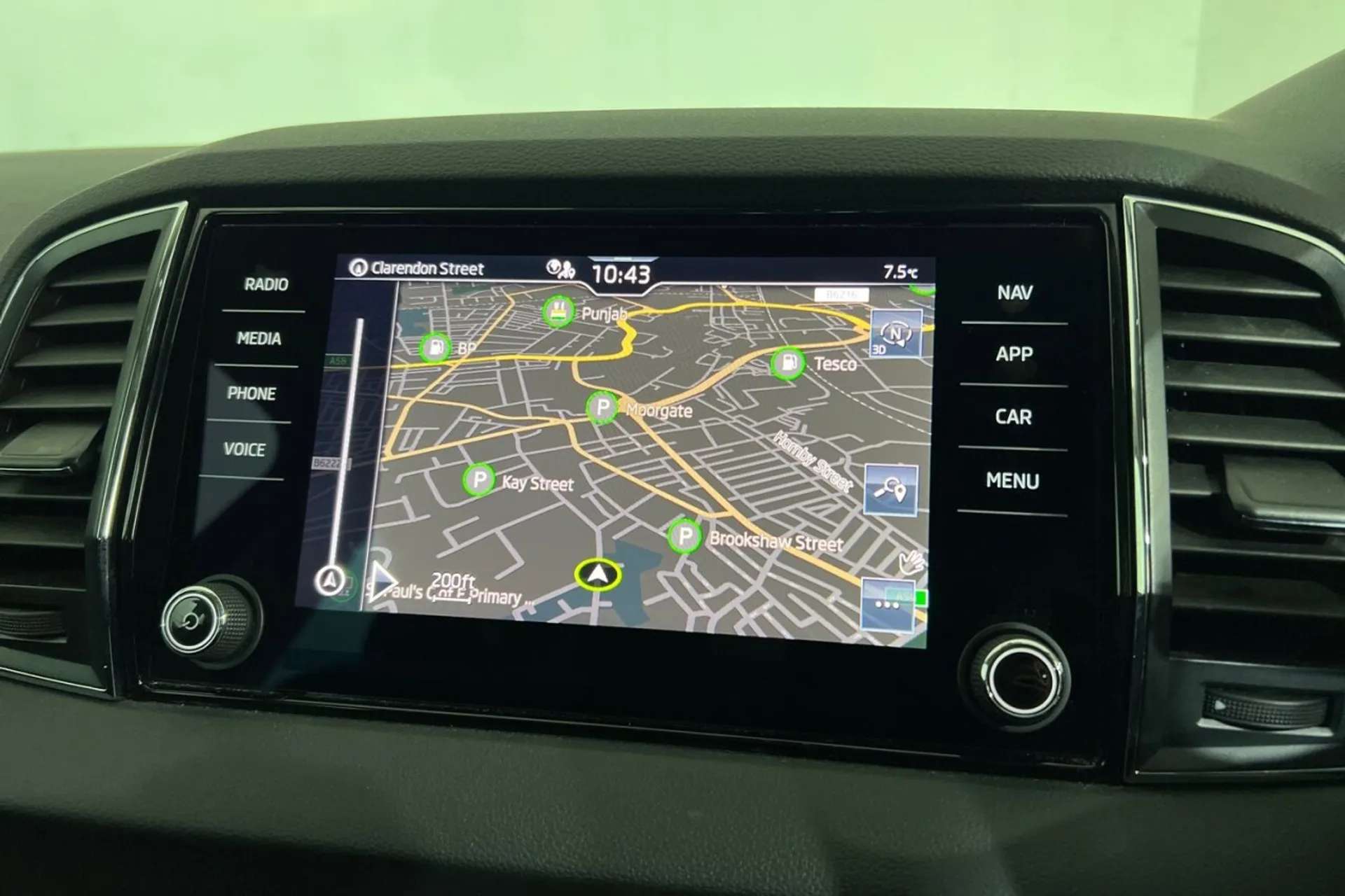 2022 SKODA KAROQ 2022 SKODA KAROQ