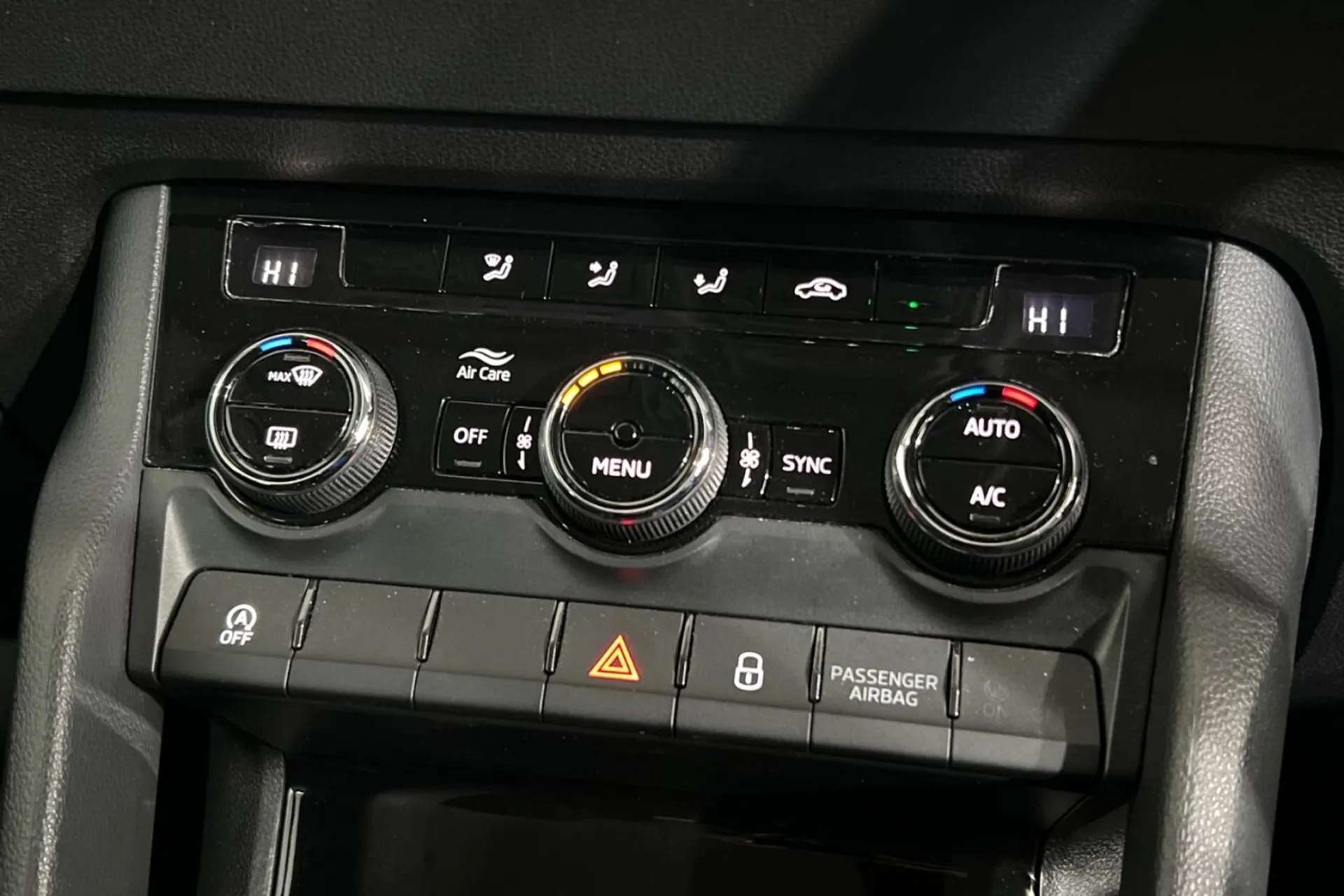 2022 SKODA KAROQ 2022 SKODA KAROQ