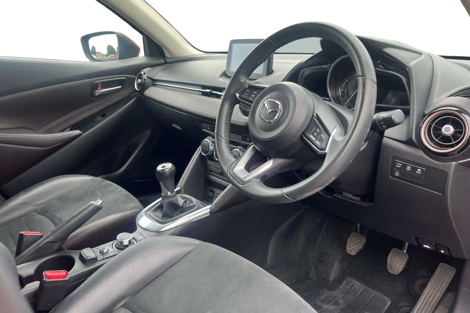 2018 MAZDA MAZDA2 2018 MAZDA MAZDA2