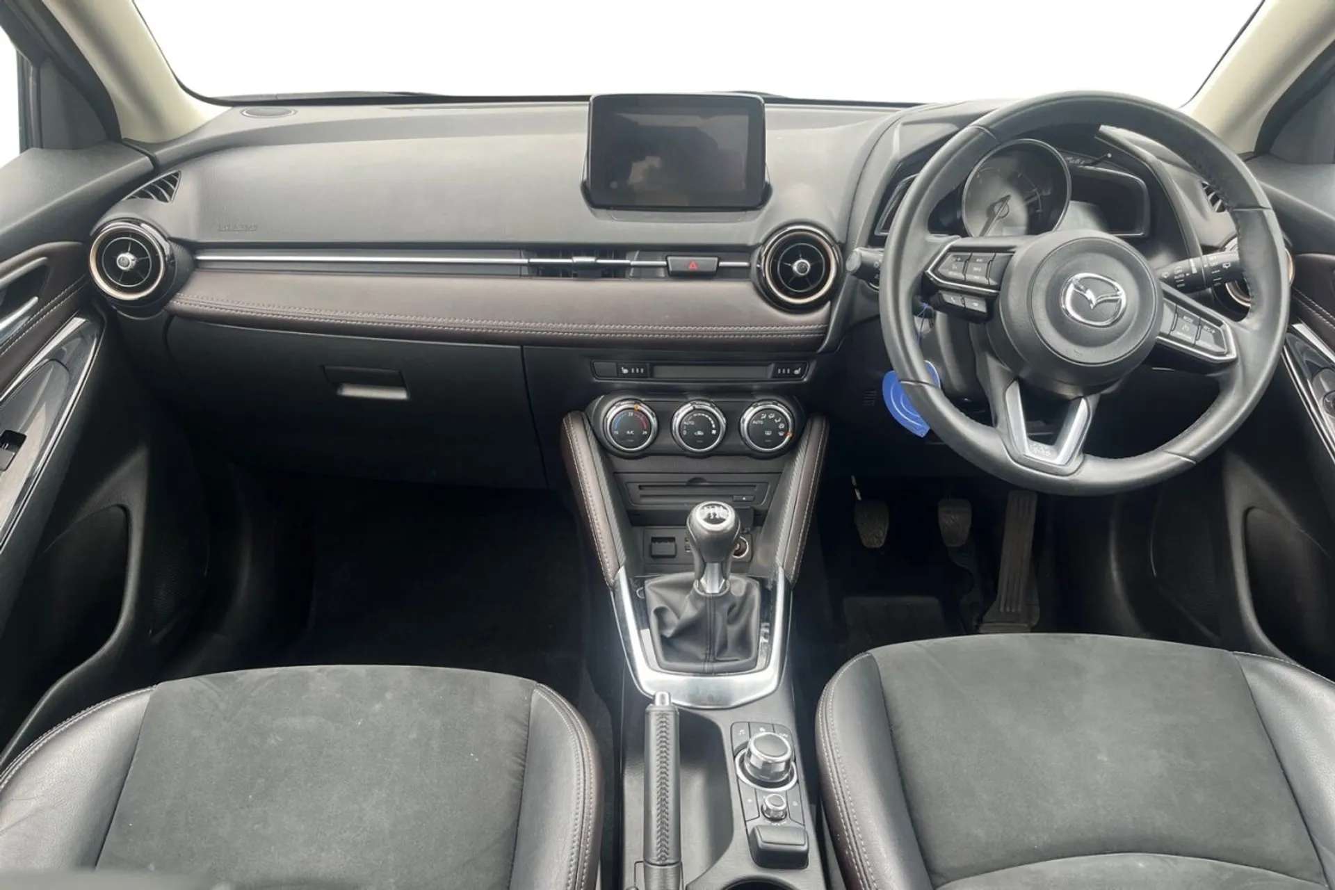 2018 MAZDA MAZDA2 2018 MAZDA MAZDA2