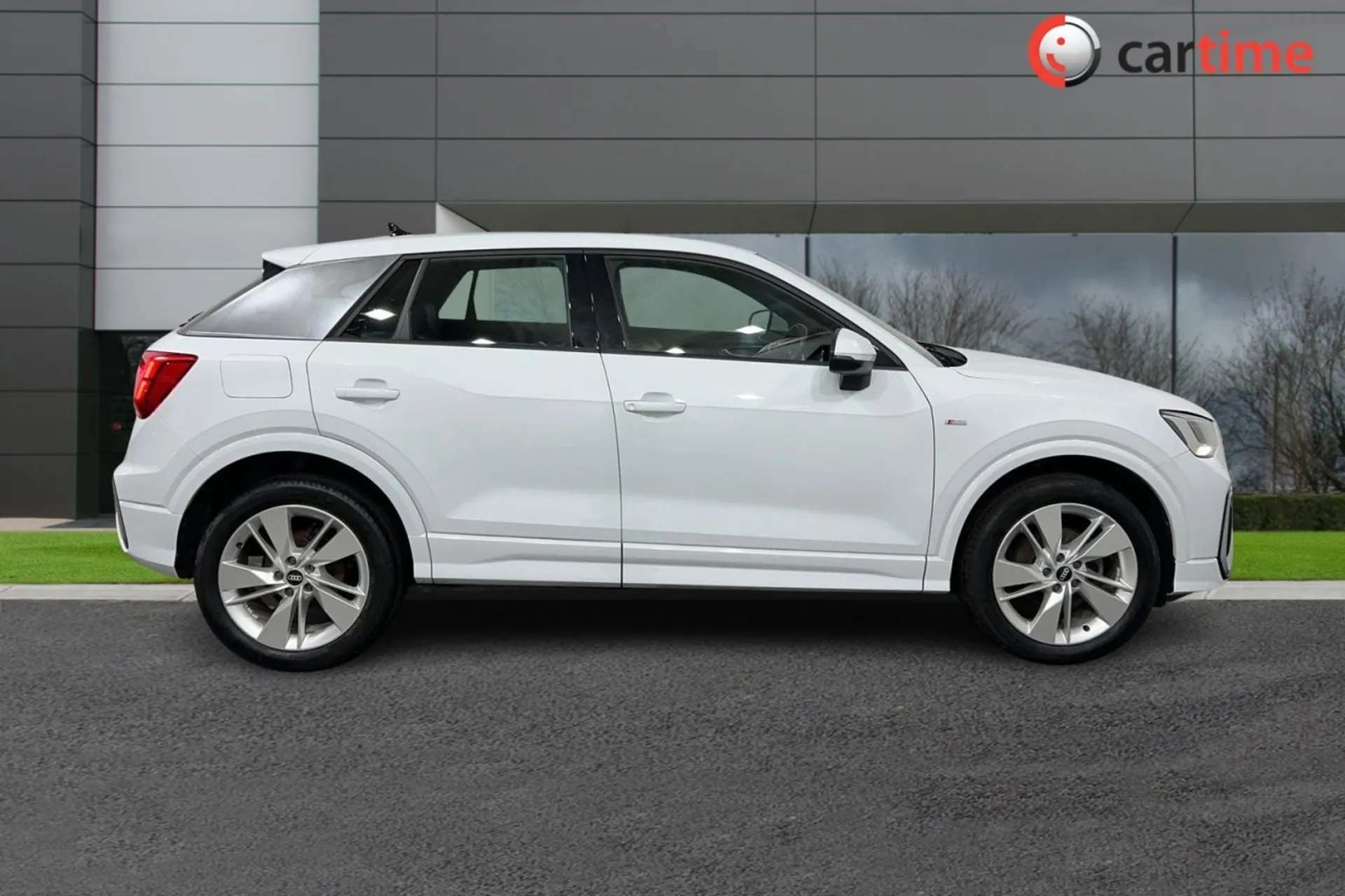 A 2021 AUDI Q2 1.5 TFSI S LINE 5d 148 BHP Powered Tailgate, DAB Digital Radio, Bluetooth, 8.3-Inch MMI Display, Cruise Control Glacier White, 18-Inch Alloy Wheels A 2021 AUDI Q2 1.5 TFSI S LINE 5d 148 BHP Powered Tailgate, DAB Digital Radio, Bluetooth, 8.3-Inch MMI Display, Cruise Control Glacier White, 18-Inch Alloy Wheels