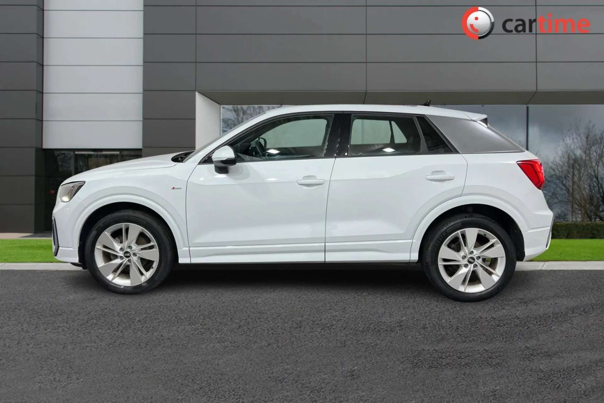 A 2021 AUDI Q2 1.5 TFSI S LINE 5d 148 BHP Powered Tailgate, DAB Digital Radio, Bluetooth, 8.3-Inch MMI Display, Cruise Control Glacier White, 18-Inch Alloy Wheels A 2021 AUDI Q2 1.5 TFSI S LINE 5d 148 BHP Powered Tailgate, DAB Digital Radio, Bluetooth, 8.3-Inch MMI Display, Cruise Control Glacier White, 18-Inch Alloy Wheels