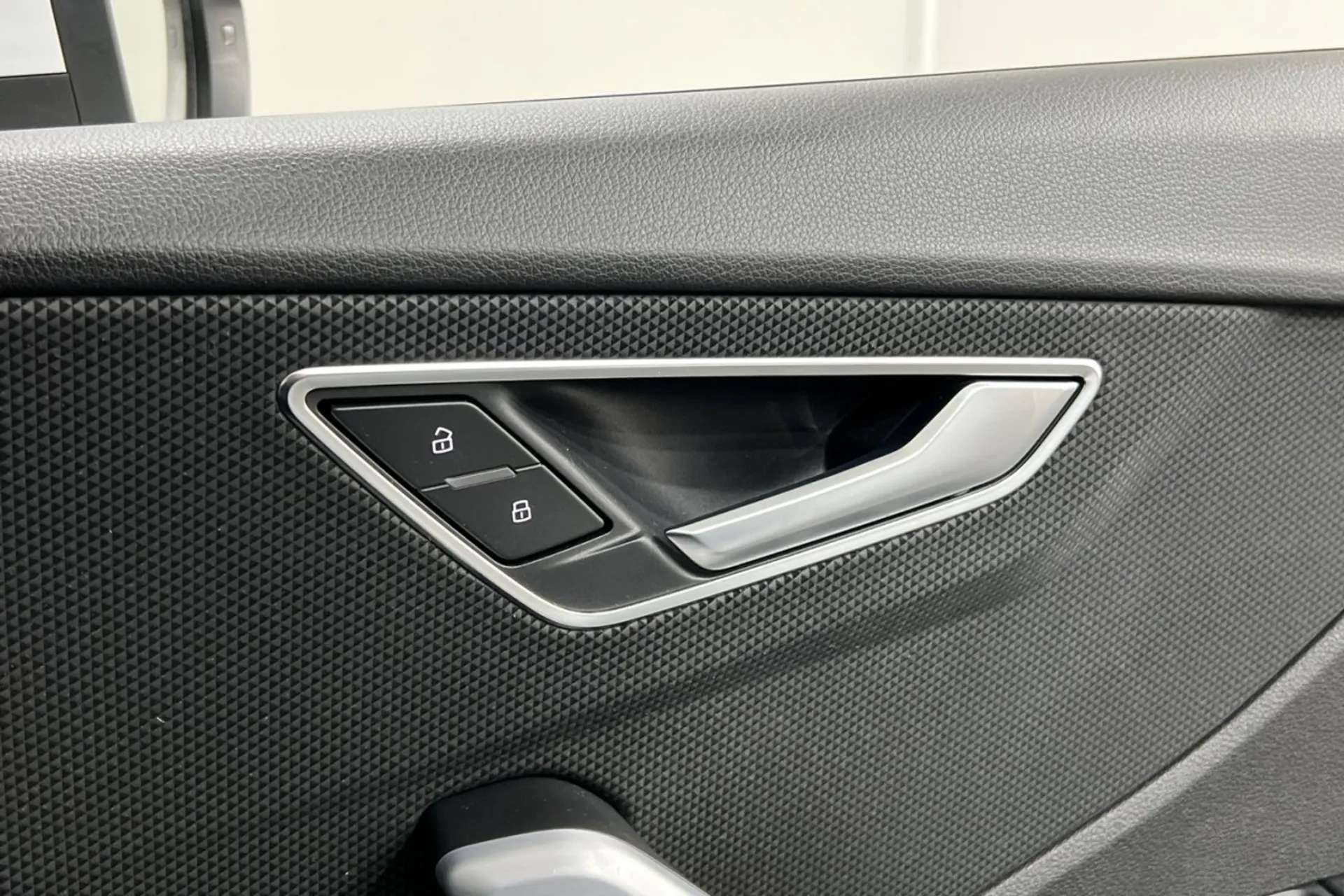 2021 AUDI Q2 2021 AUDI Q2