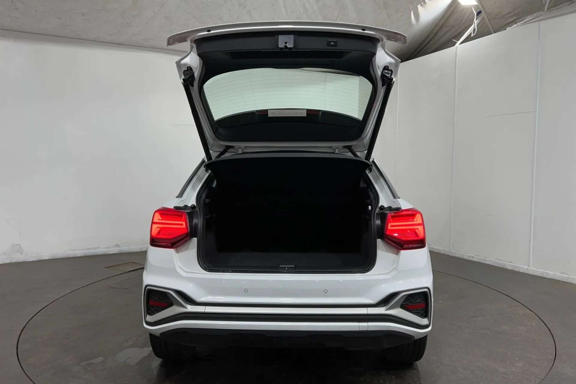2021 AUDI Q2 2021 AUDI Q2
