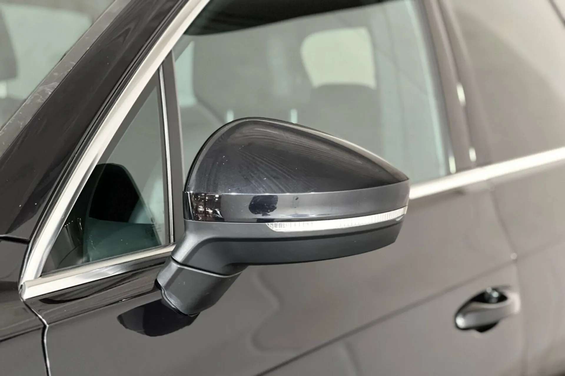 0 VOLKSWAGEN TOUAREG 0 VOLKSWAGEN TOUAREG