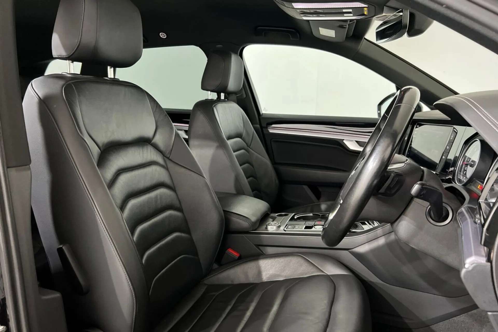 0 VOLKSWAGEN TOUAREG 0 VOLKSWAGEN TOUAREG