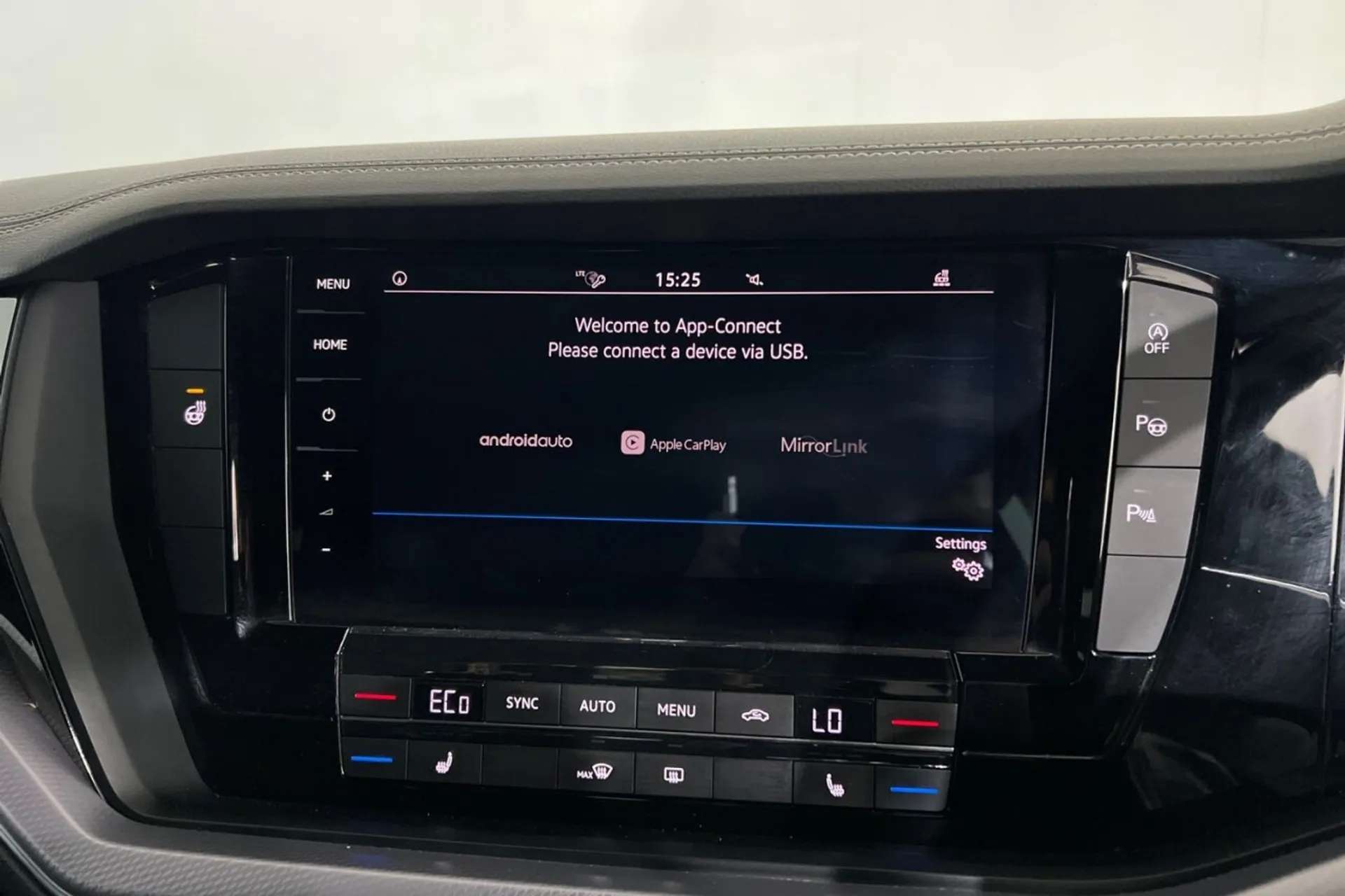 0 VOLKSWAGEN TOUAREG 0 VOLKSWAGEN TOUAREG