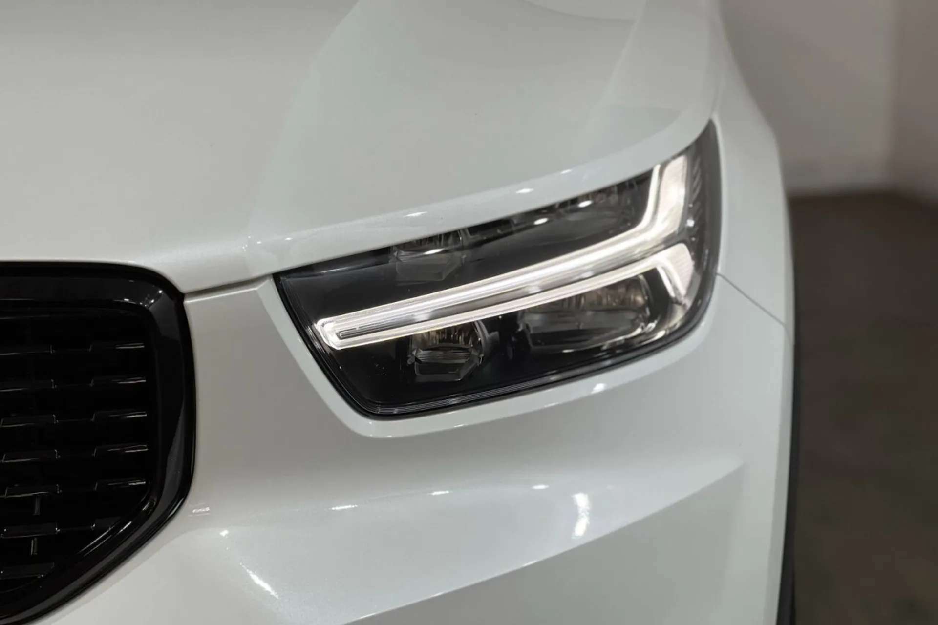 0 VOLVO XC40 0 VOLVO XC40