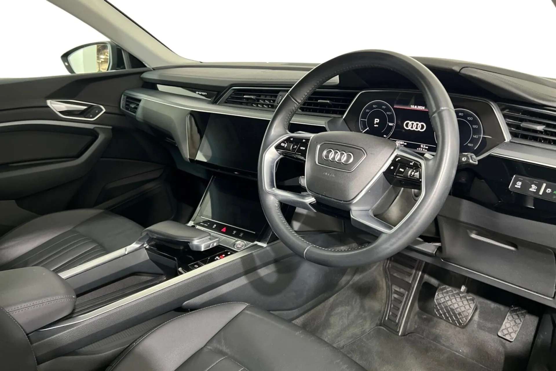 2020 AUDI E-TRON 2020 AUDI E-TRON