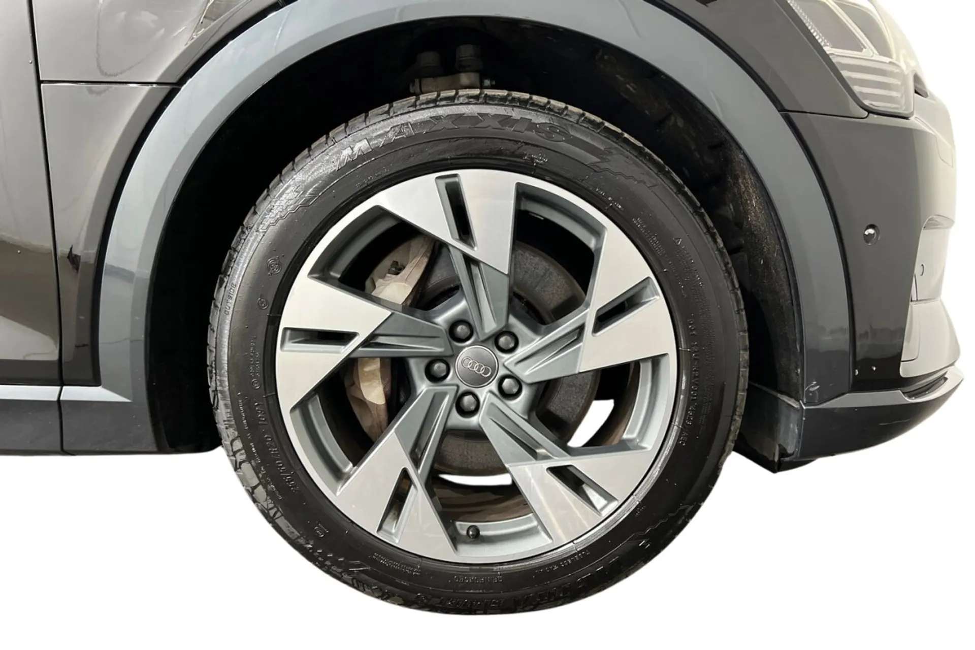 2020 AUDI E-TRON 2020 AUDI E-TRON