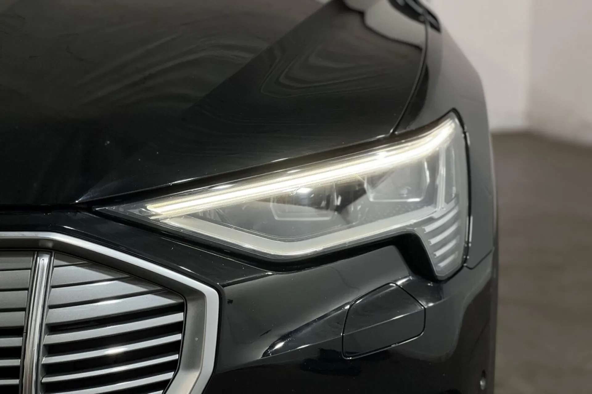 2020 AUDI E-TRON 2020 AUDI E-TRON