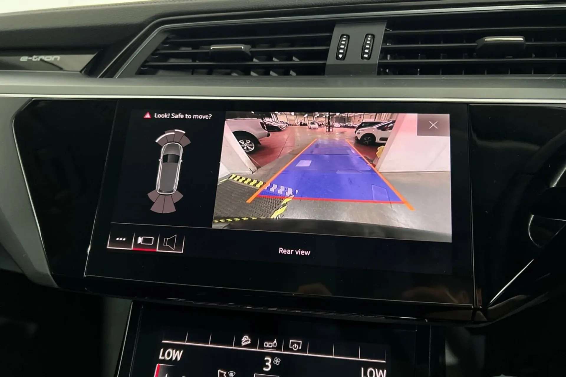 2020 AUDI E-TRON 2020 AUDI E-TRON