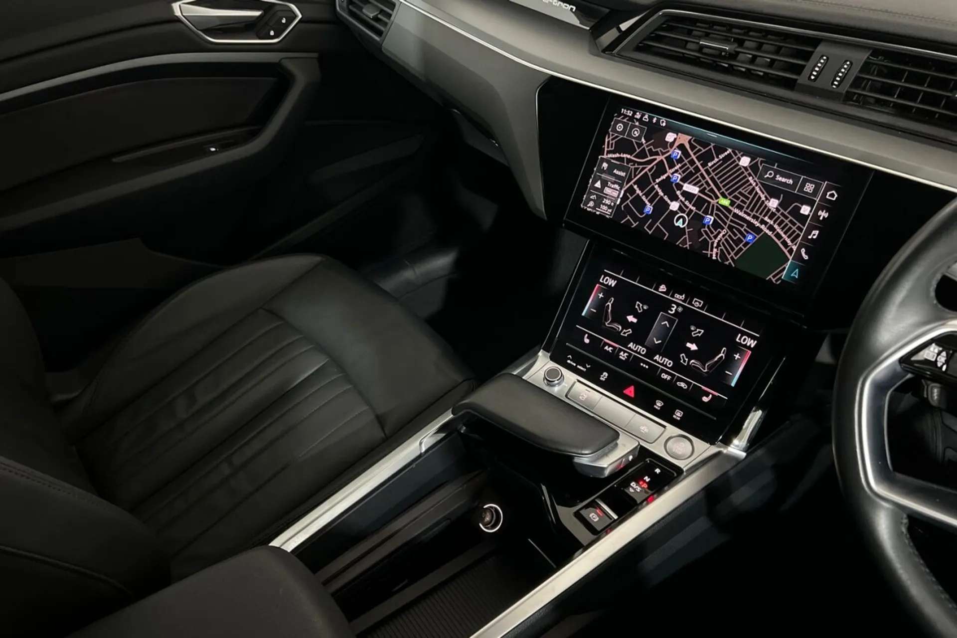 2020 AUDI E-TRON 2020 AUDI E-TRON