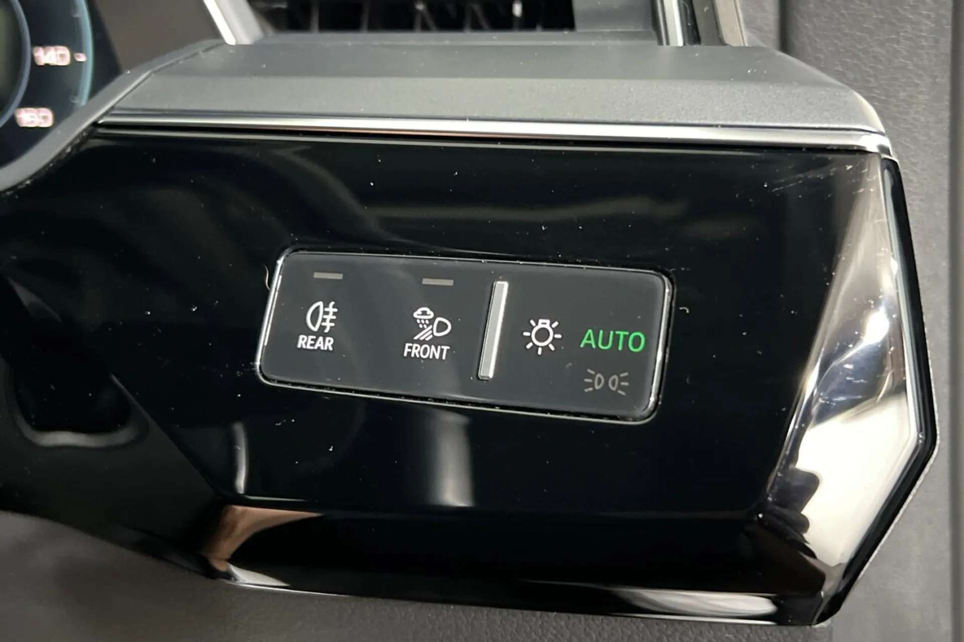 2020 AUDI E-TRON 2020 AUDI E-TRON