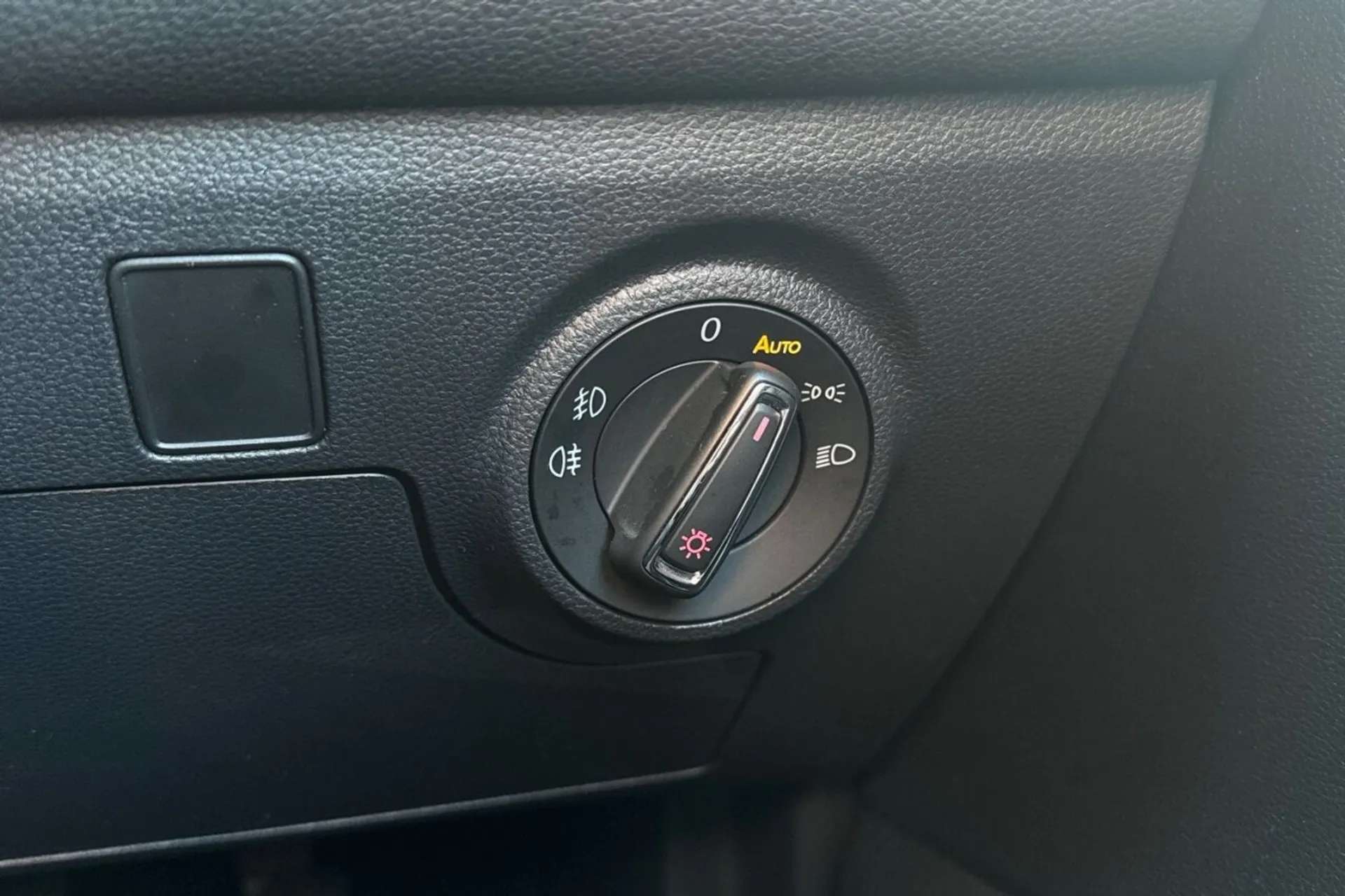 2019 SEAT IBIZA 2019 SEAT IBIZA