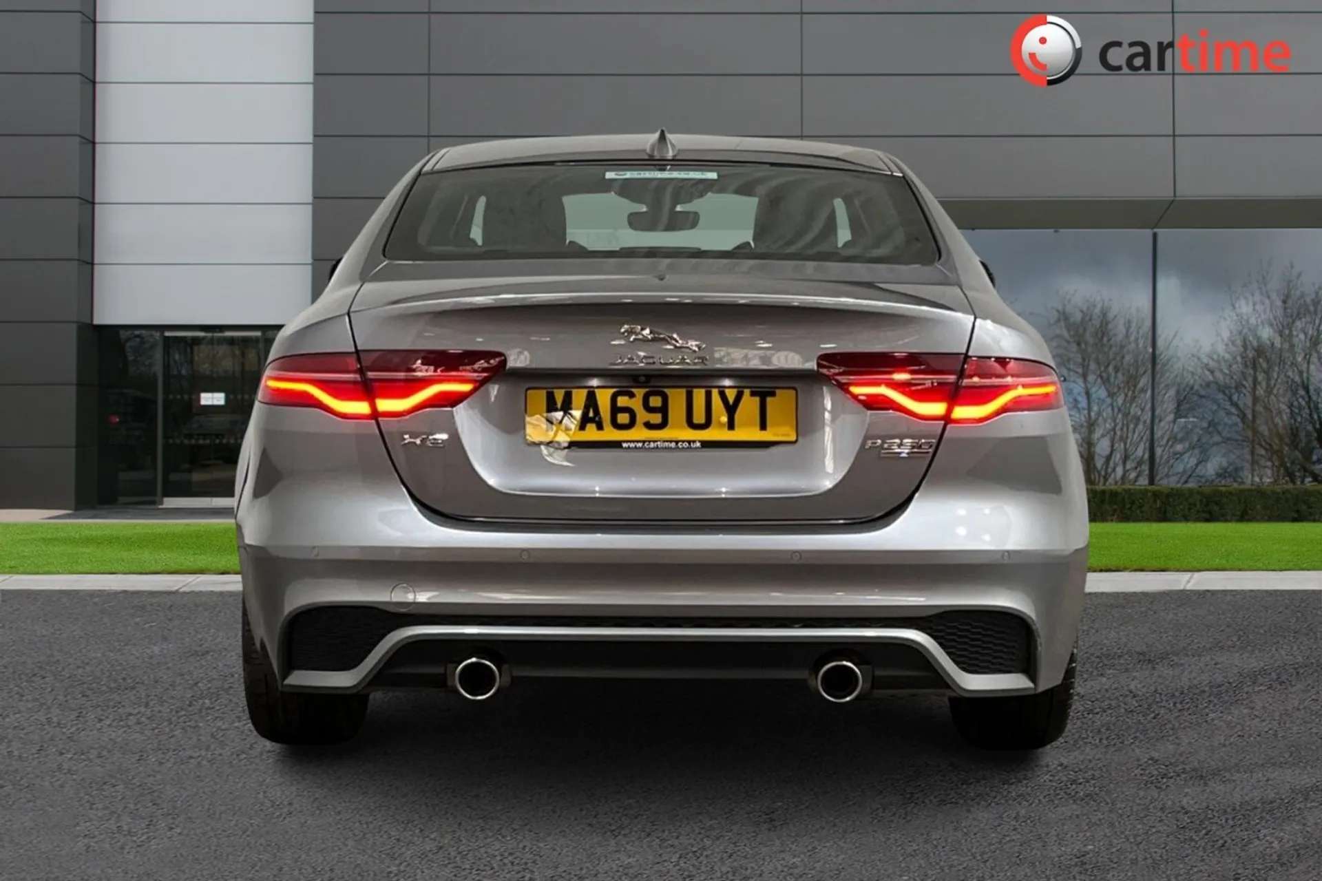 2019 JAGUAR XE 2019 JAGUAR XE