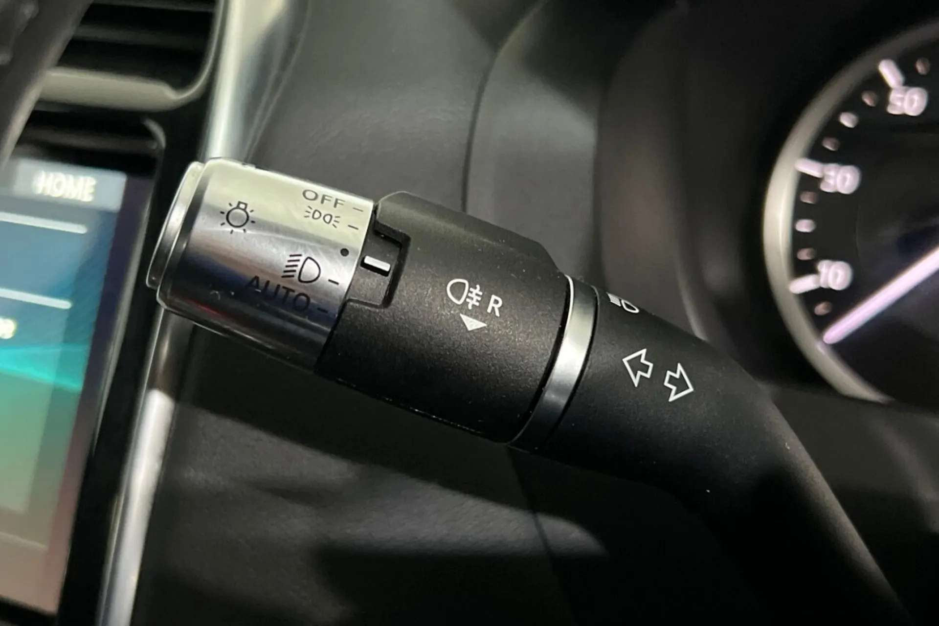 2019 JAGUAR XE 2019 JAGUAR XE