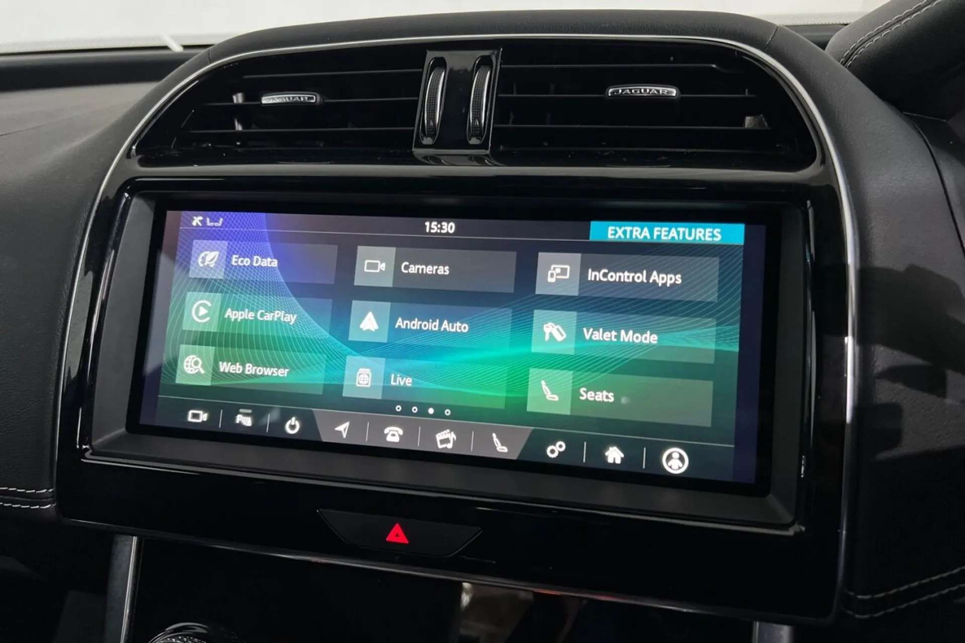 2019 JAGUAR XE 2019 JAGUAR XE