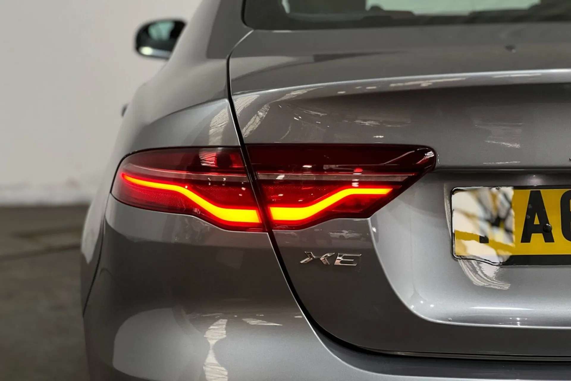 2019 JAGUAR XE 2019 JAGUAR XE