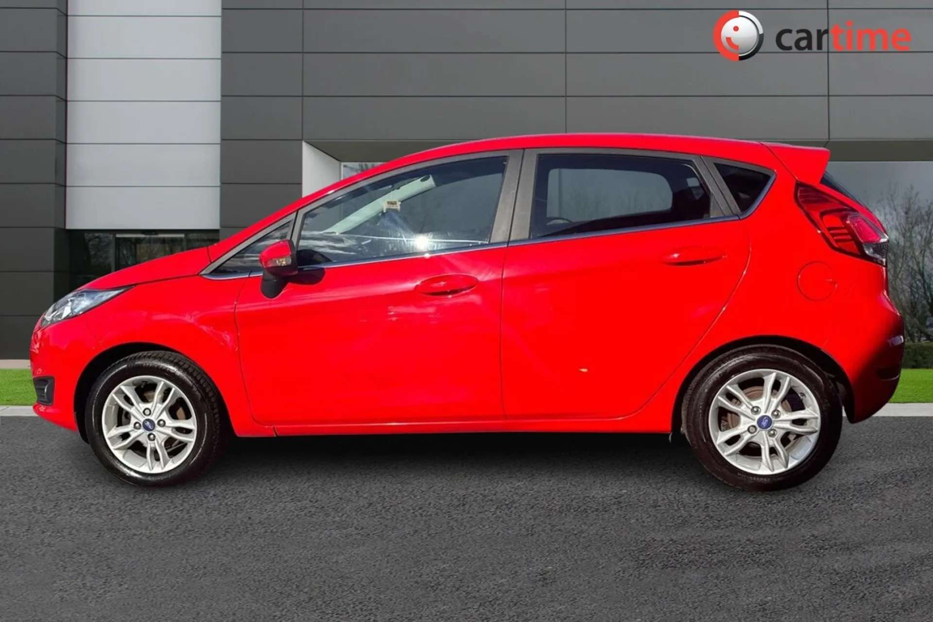 A 2015 FORD FIESTA 1.2 ZETEC 5d 81 BHP Privacy Glass, Heated Windscreen, Bluetooth Connectivity, Air Conditioning, 15in Alloys Race Red, 15-Inch Alloy Wheels A 2015 FORD FIESTA 1.2 ZETEC 5d 81 BHP Privacy Glass, Heated Windscreen, Bluetooth Connectivity, Air Conditioning, 15in Alloys Race Red, 15-Inch Alloy Wheels