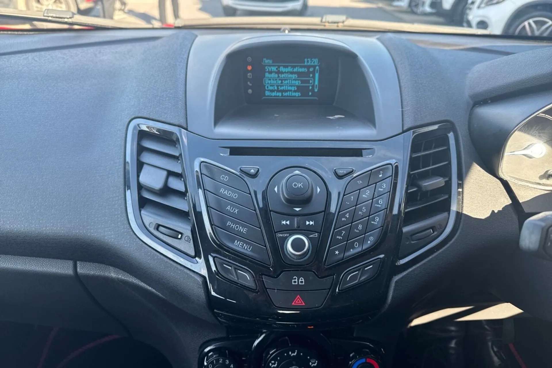 2015 FORD FIESTA 2015 FORD FIESTA