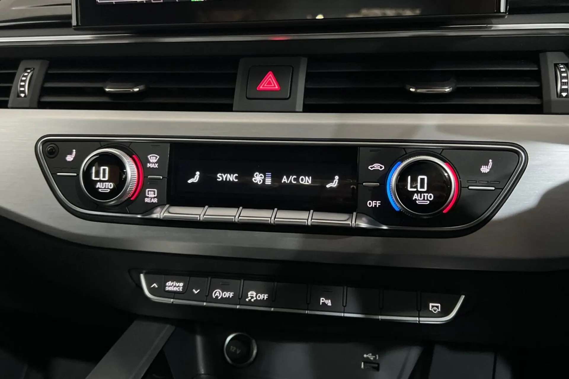 2022 AUDI A4 2022 AUDI A4