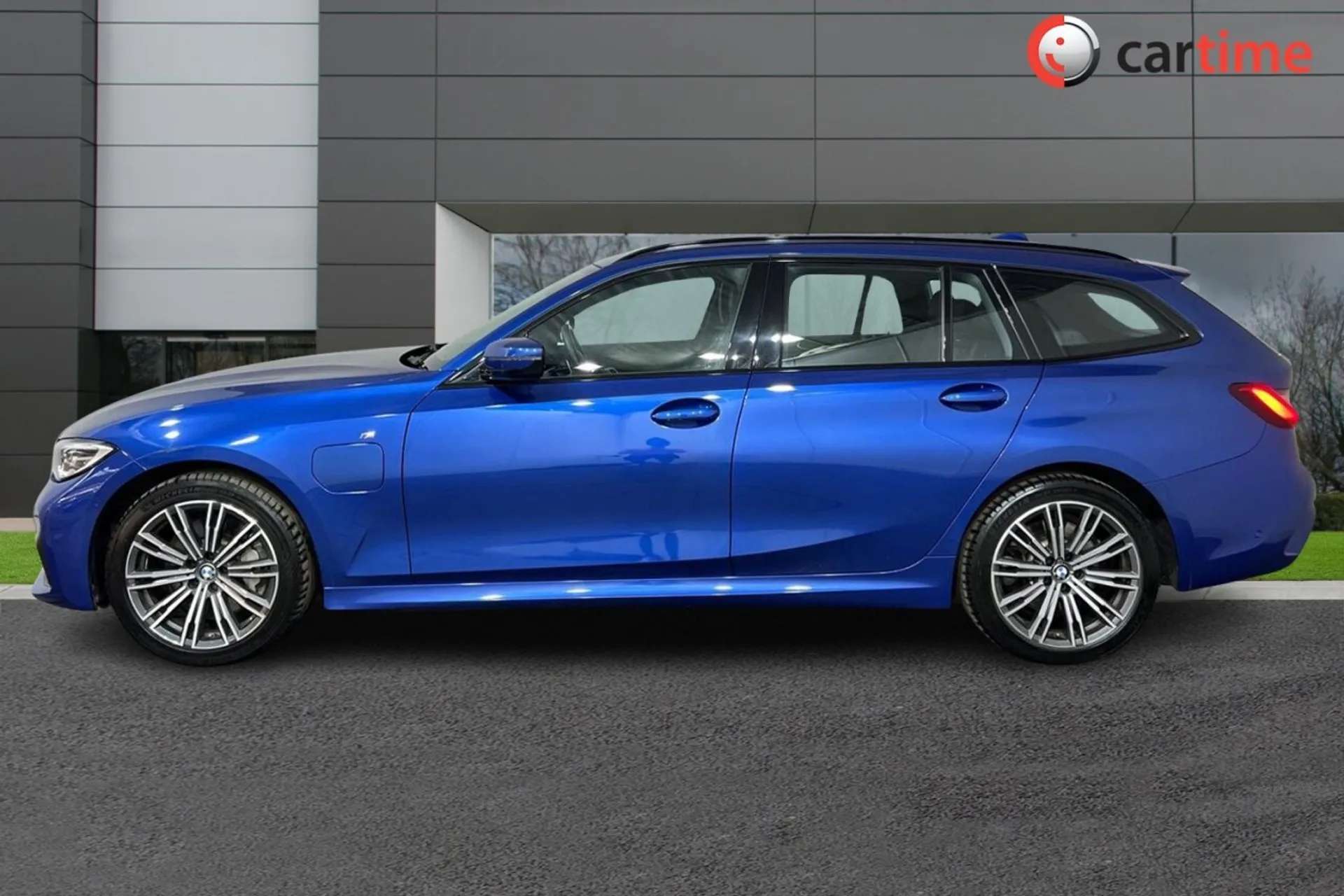 A 2021 BMW 3 SERIES 2.0 330E M SPORT 5d 288 BHP Parking Assistant, Reverse Camera, Heated Front Seats, Satellite Navigation, Apple CarPlay Portimao Blue, 18-Inch Alloy Wh A 2021 BMW 3 SERIES 2.0 330E M SPORT 5d 288 BHP Parking Assistant, Reverse Camera, Heated Front Seats, Satellite Navigation, Apple CarPlay Portimao Blue, 18-Inch Alloy Wh