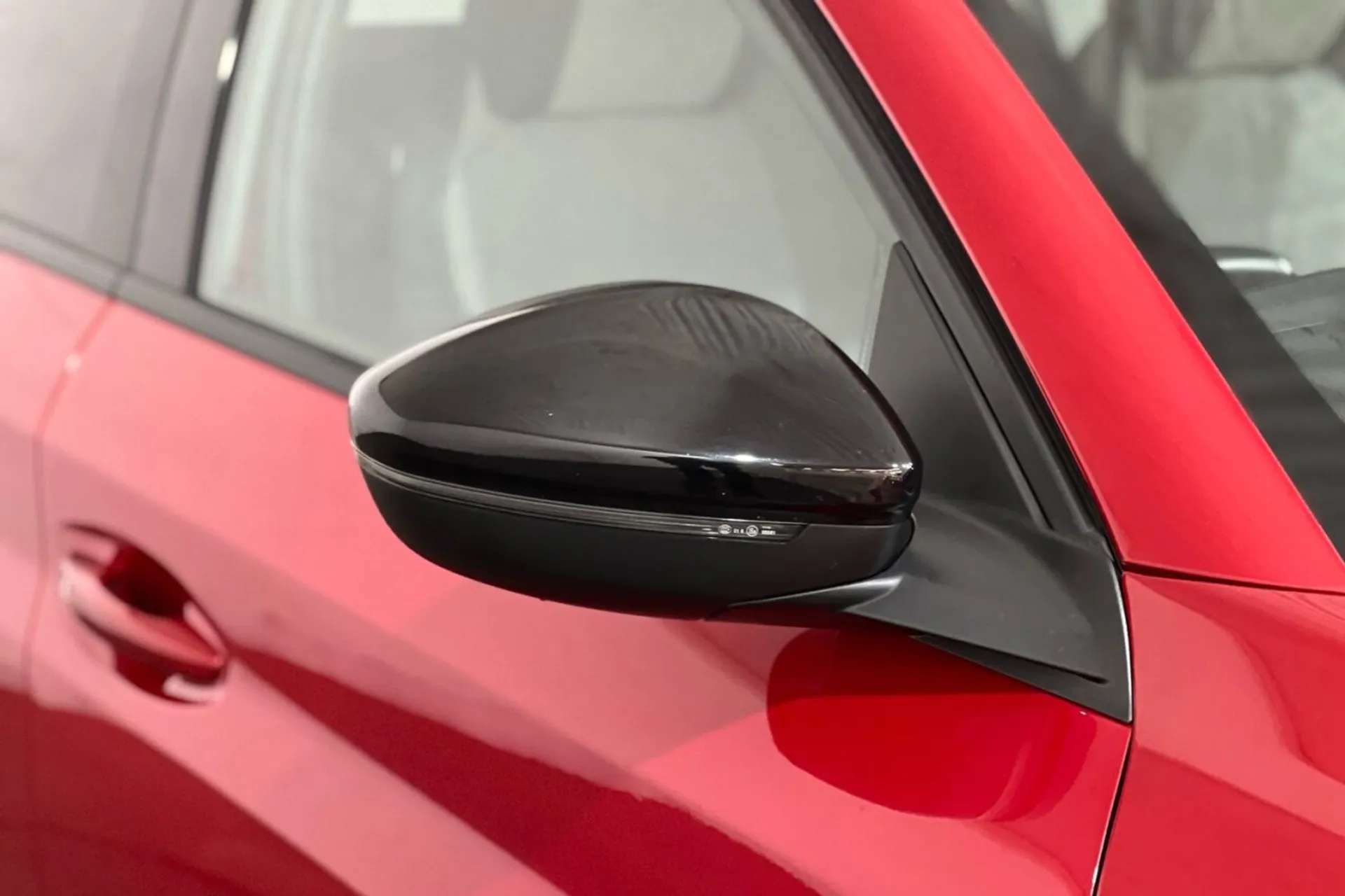 2020 PEUGEOT 208 2020 PEUGEOT 208