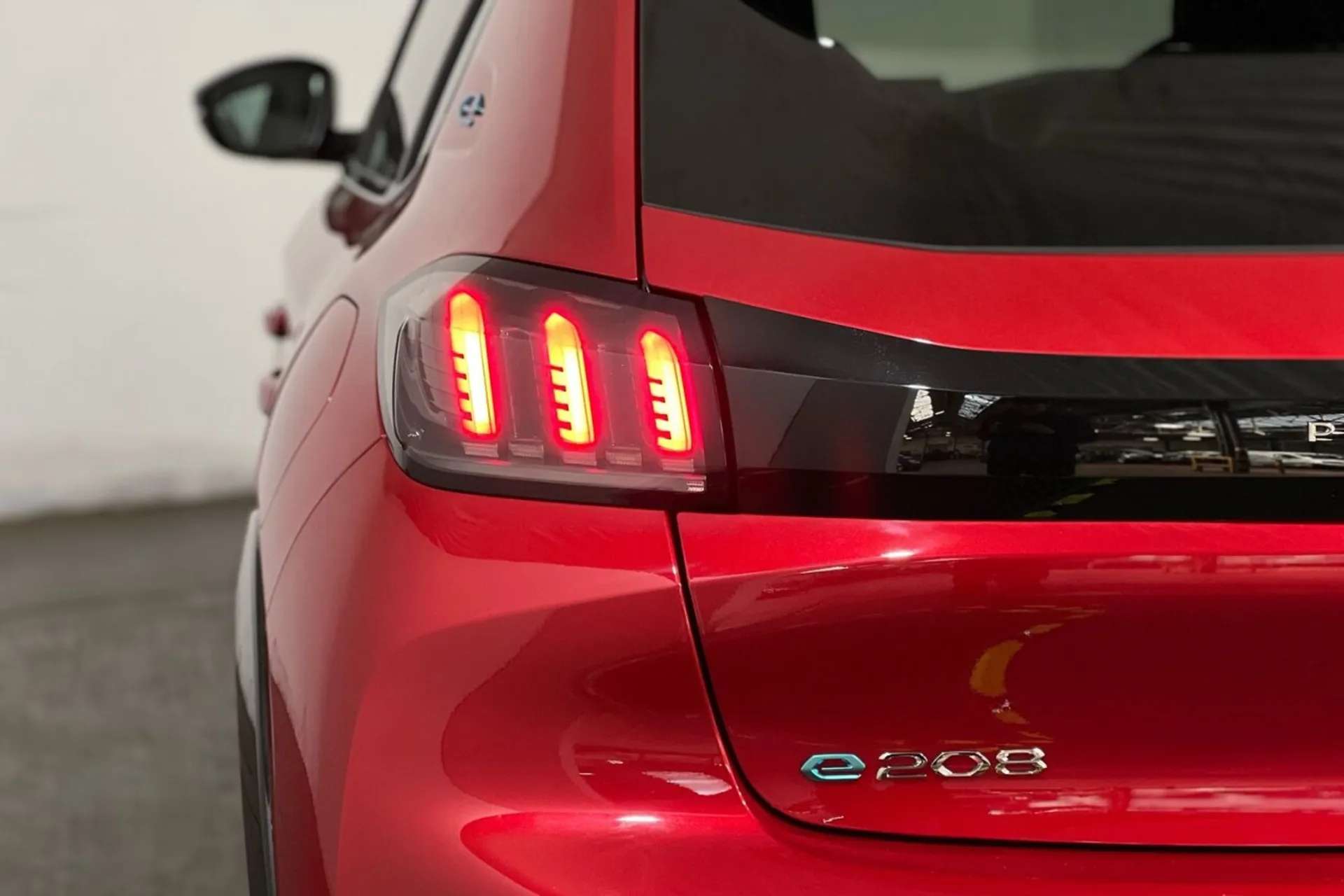 2020 PEUGEOT 208 2020 PEUGEOT 208