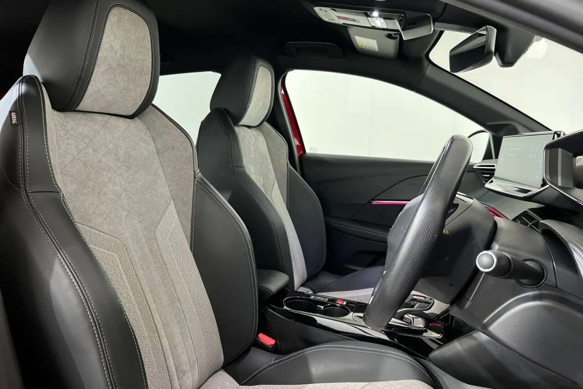 2020 PEUGEOT 208 2020 PEUGEOT 208