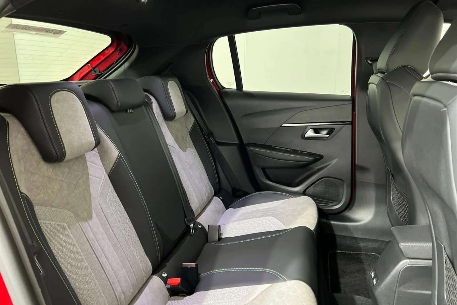 2020 PEUGEOT 208 2020 PEUGEOT 208