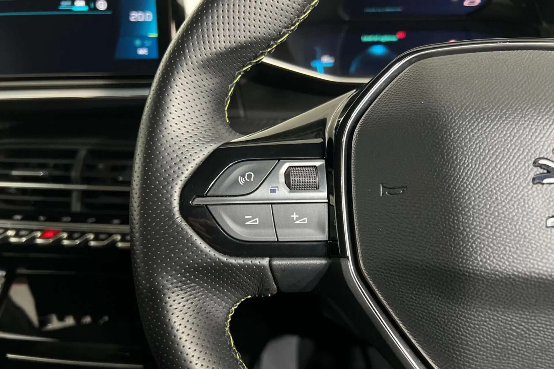 2020 PEUGEOT 208 2020 PEUGEOT 208