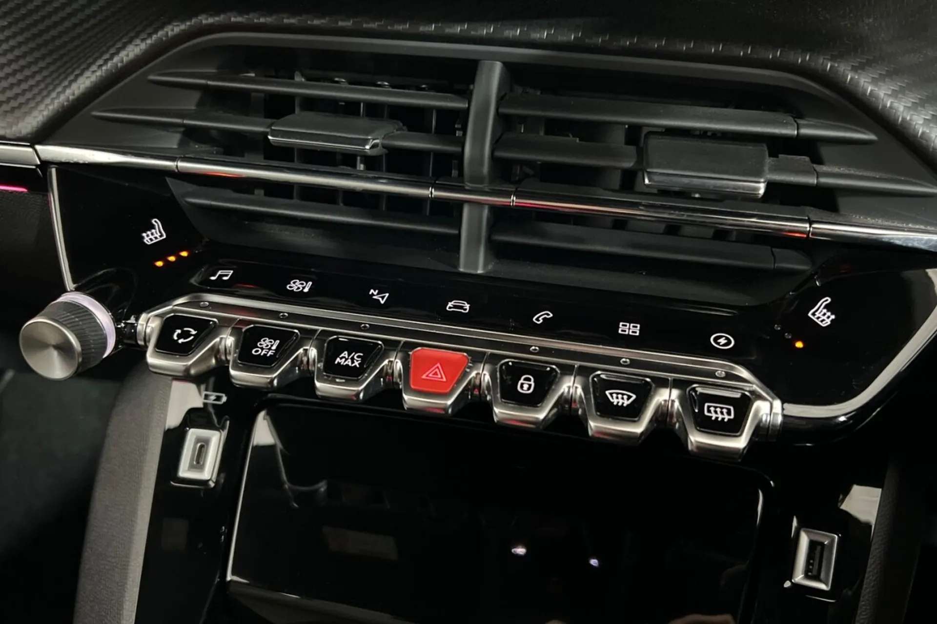 2020 PEUGEOT 208 2020 PEUGEOT 208