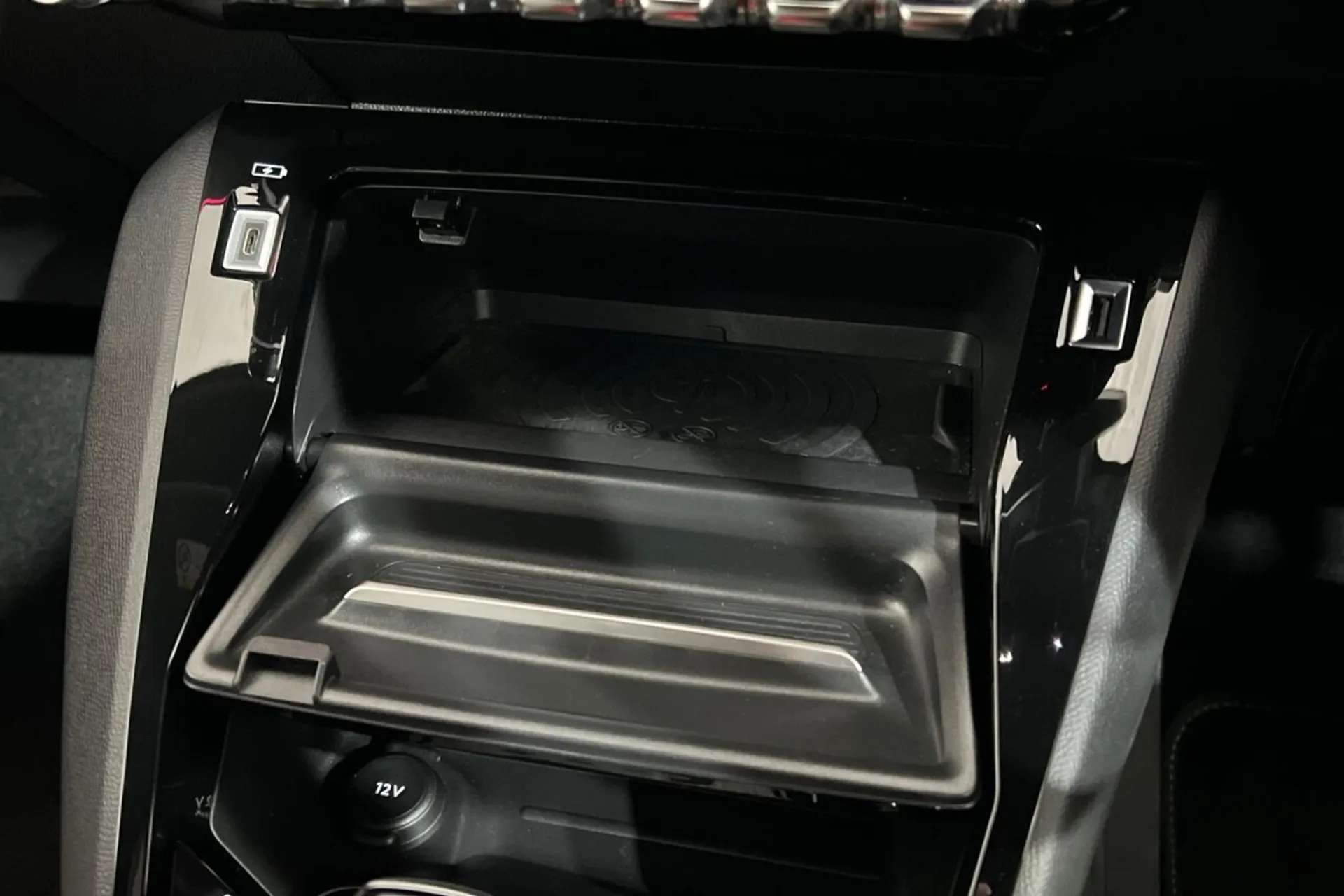 2020 PEUGEOT 208 2020 PEUGEOT 208