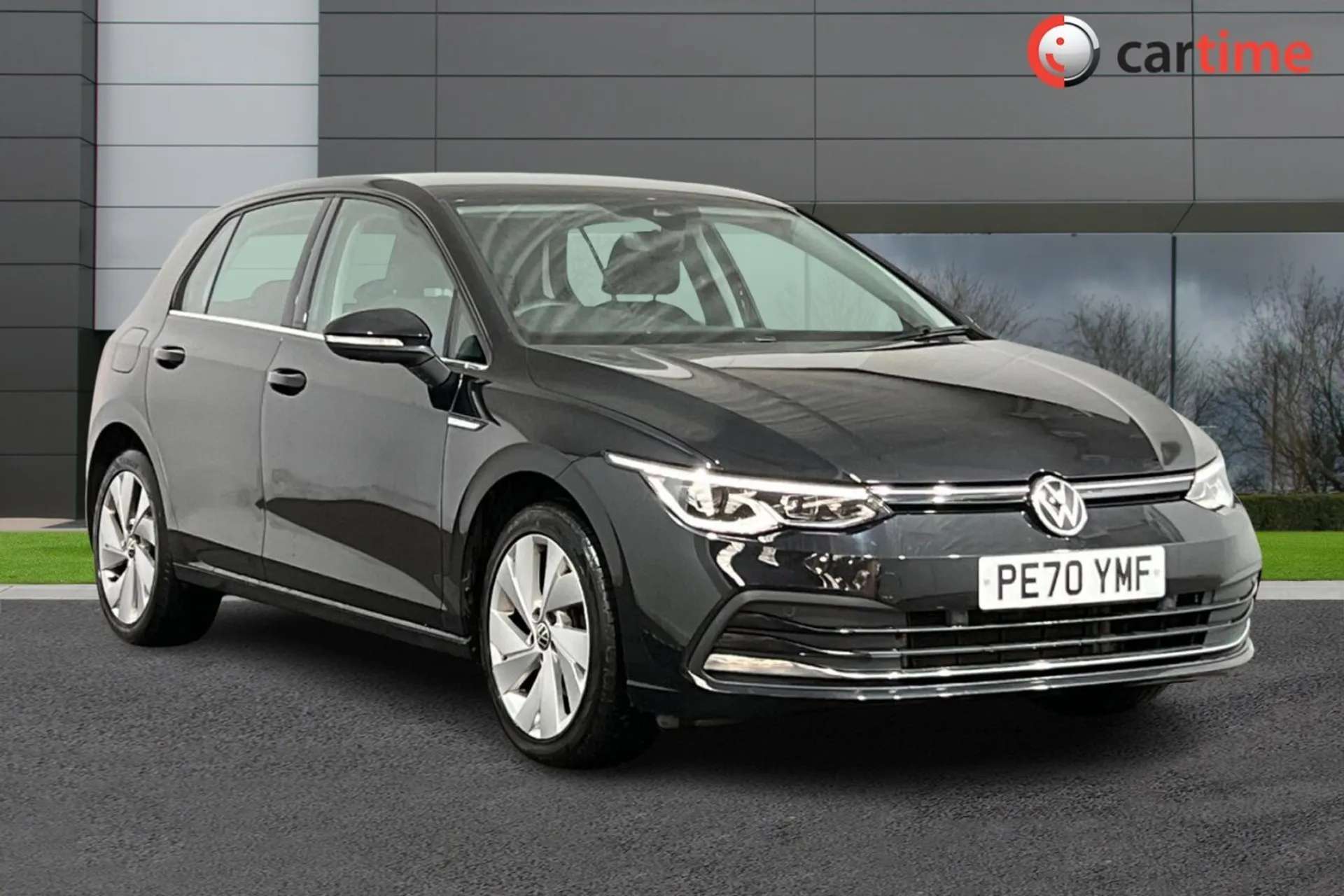 A 2020 VOLKSWAGEN GOLF 1.5 STYLE TSI 5d 148 BHP Touchscreen, Navigation, Apple CarPlay / Android Auto, Front / Rear Park Sensors, USB Connection Deep Black, 17-Inch Alloy Wh A 2020 VOLKSWAGEN GOLF 1.5 STYLE TSI 5d 148 BHP Touchscreen, Navigation, Apple CarPlay / Android Auto, Front / Rear Park Sensors, USB Connection Deep Black, 17-Inch Alloy Wh