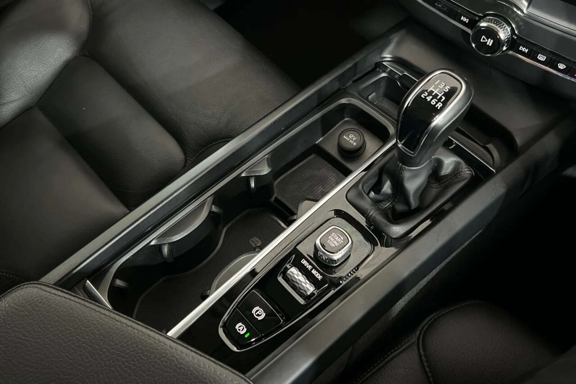 0 VOLVO XC60 0 VOLVO XC60